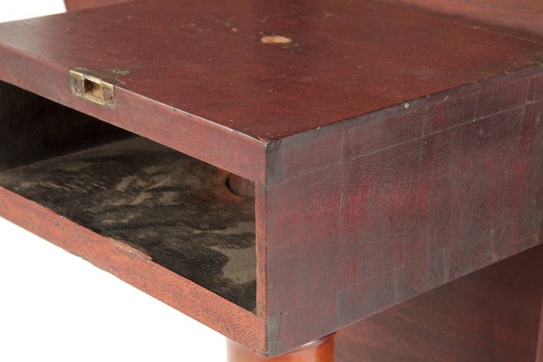 18th Century American Queen Anne Mahogany Tilt Top Antique Tea Table 2