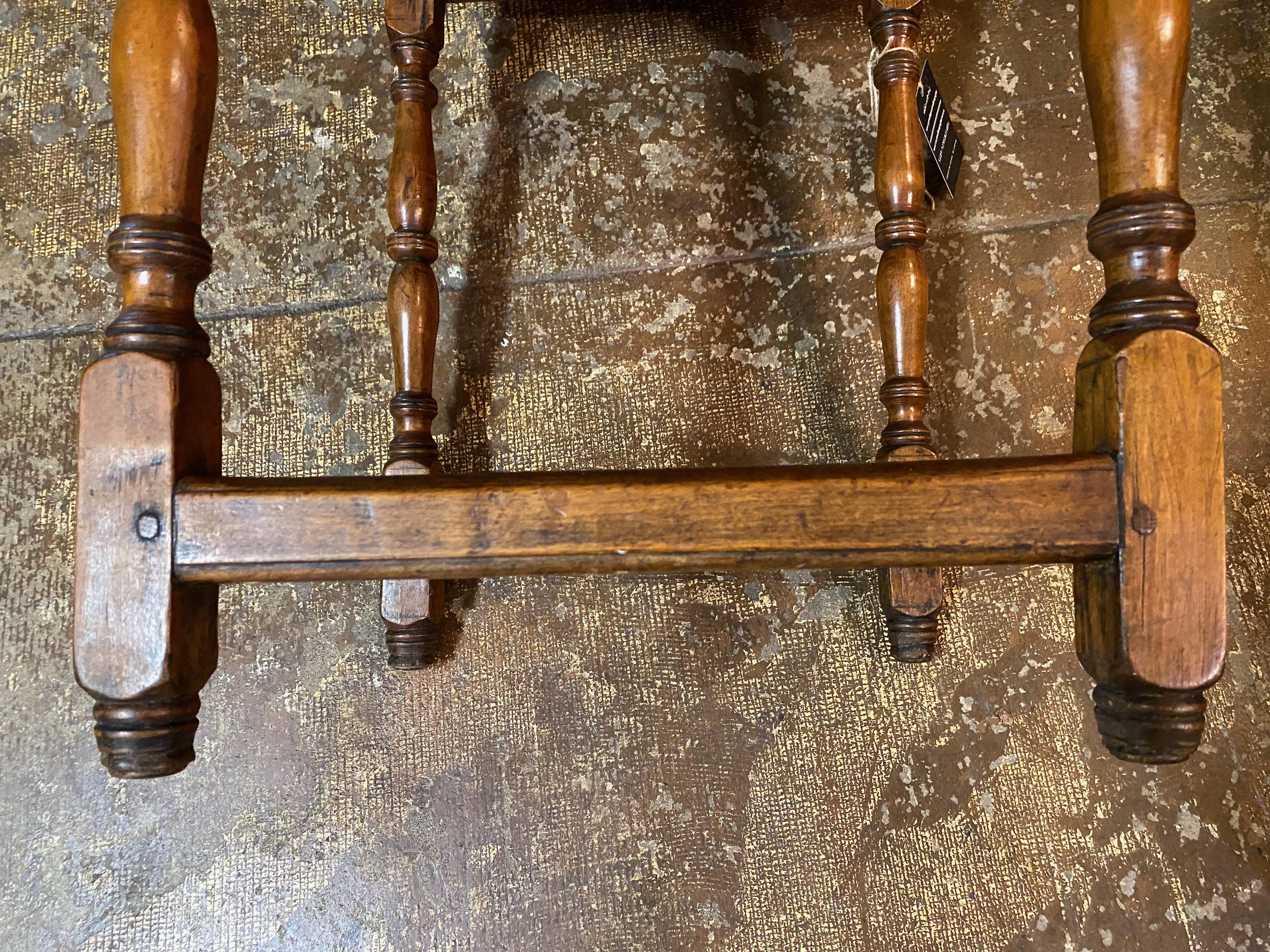 Turned 18th Century American Tavern Table For Sale