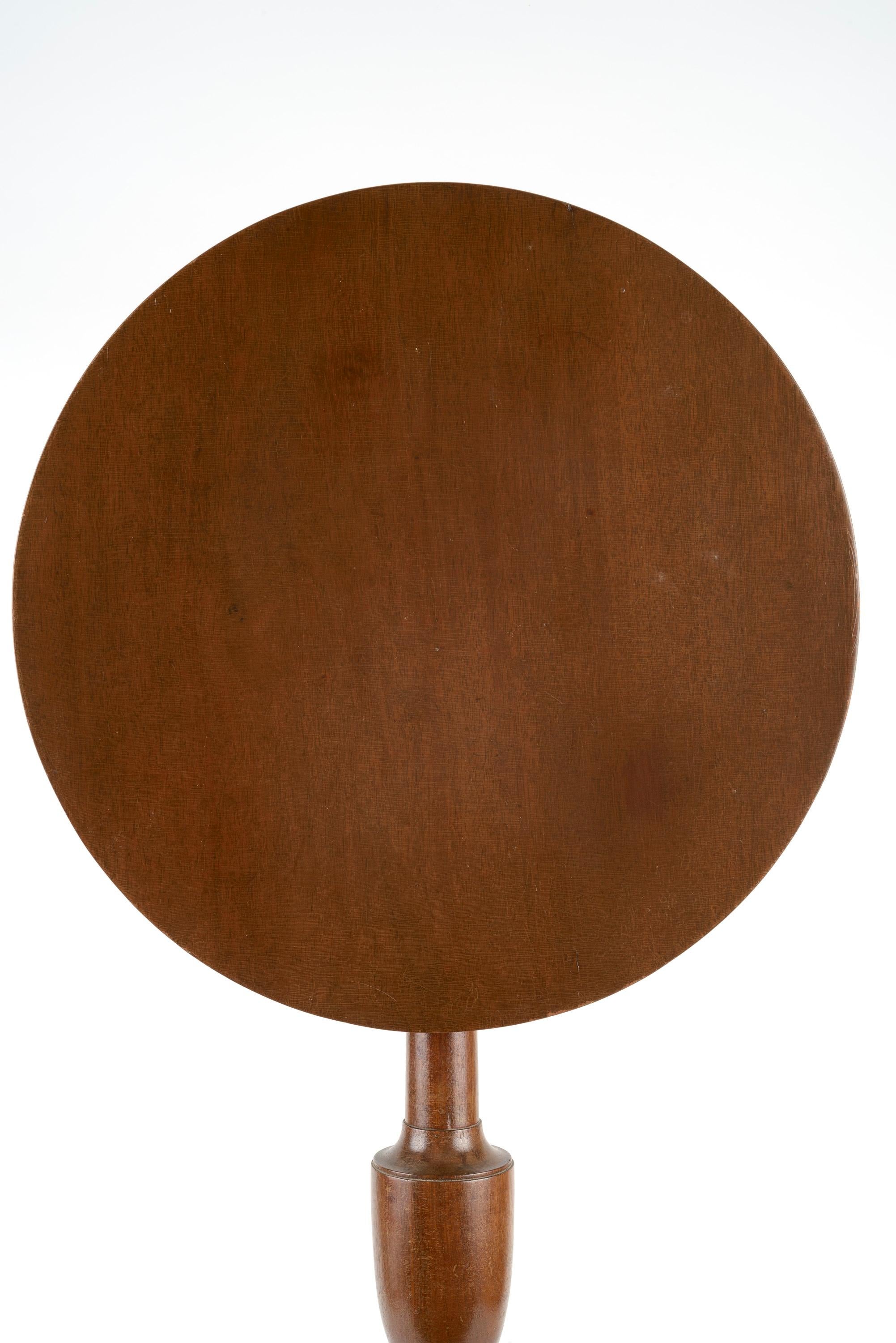American Colonial 18th Century American Tilt Top Table