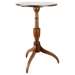 18th Century American Tilt Top Table