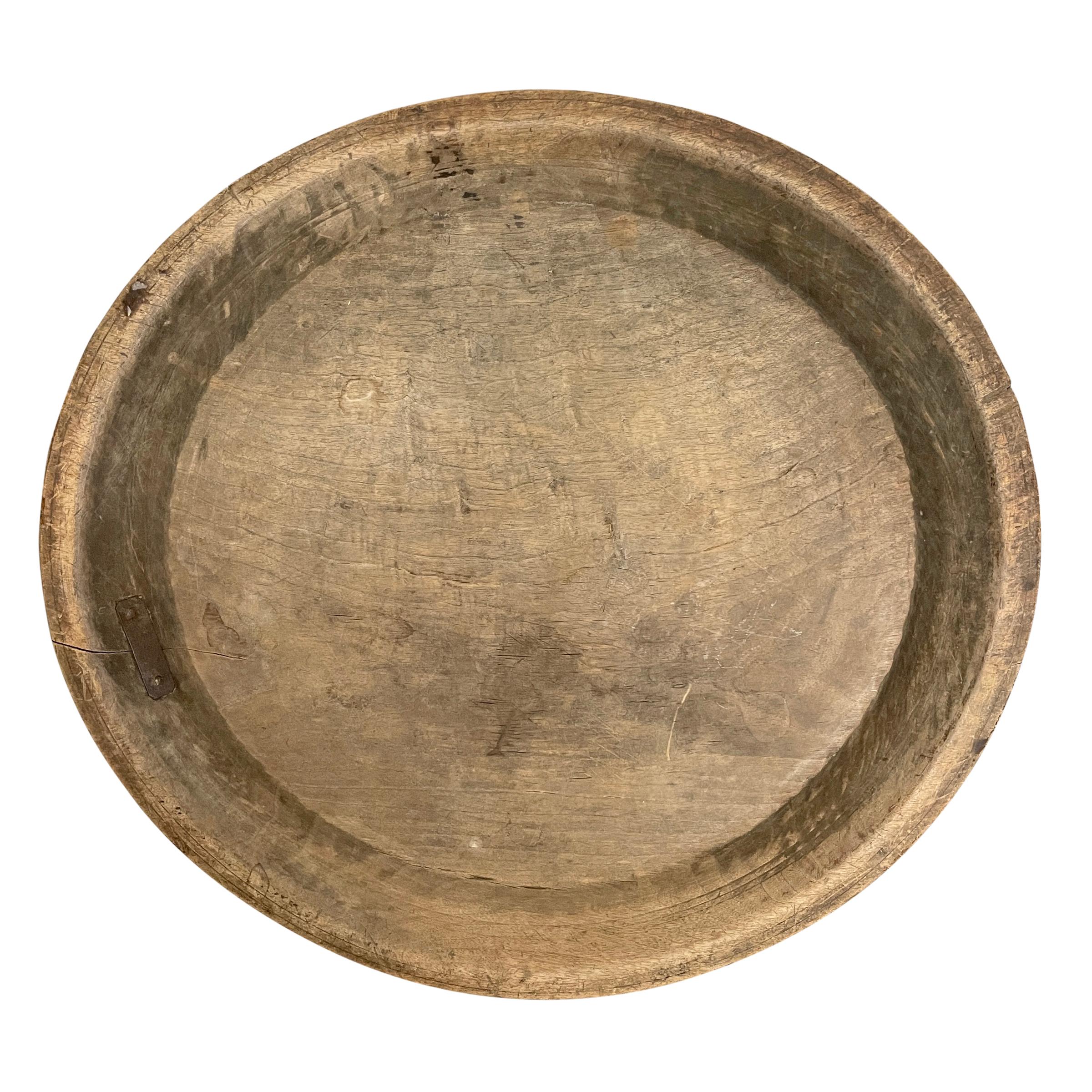 18th Century American Turned Wood Platter For Sale