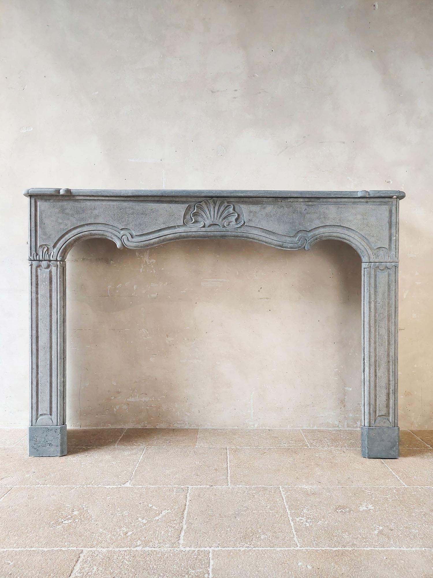 Louis XIV 18th century Amsterdam bluestone fireplace in Louis the Fourteenth style For Sale