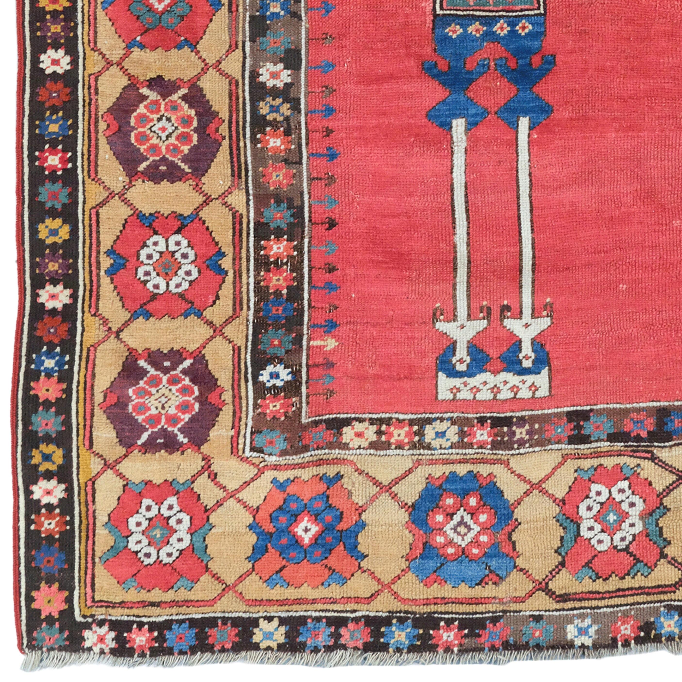 18th Century Antique Aksaray Prayer Rug

This antique Aksaray carpet is a rare and valuable work from the 18th century. This carpet, which draws attention with its traditional Anatolian motifs and vibrant colors, is hand-woven and is the product of