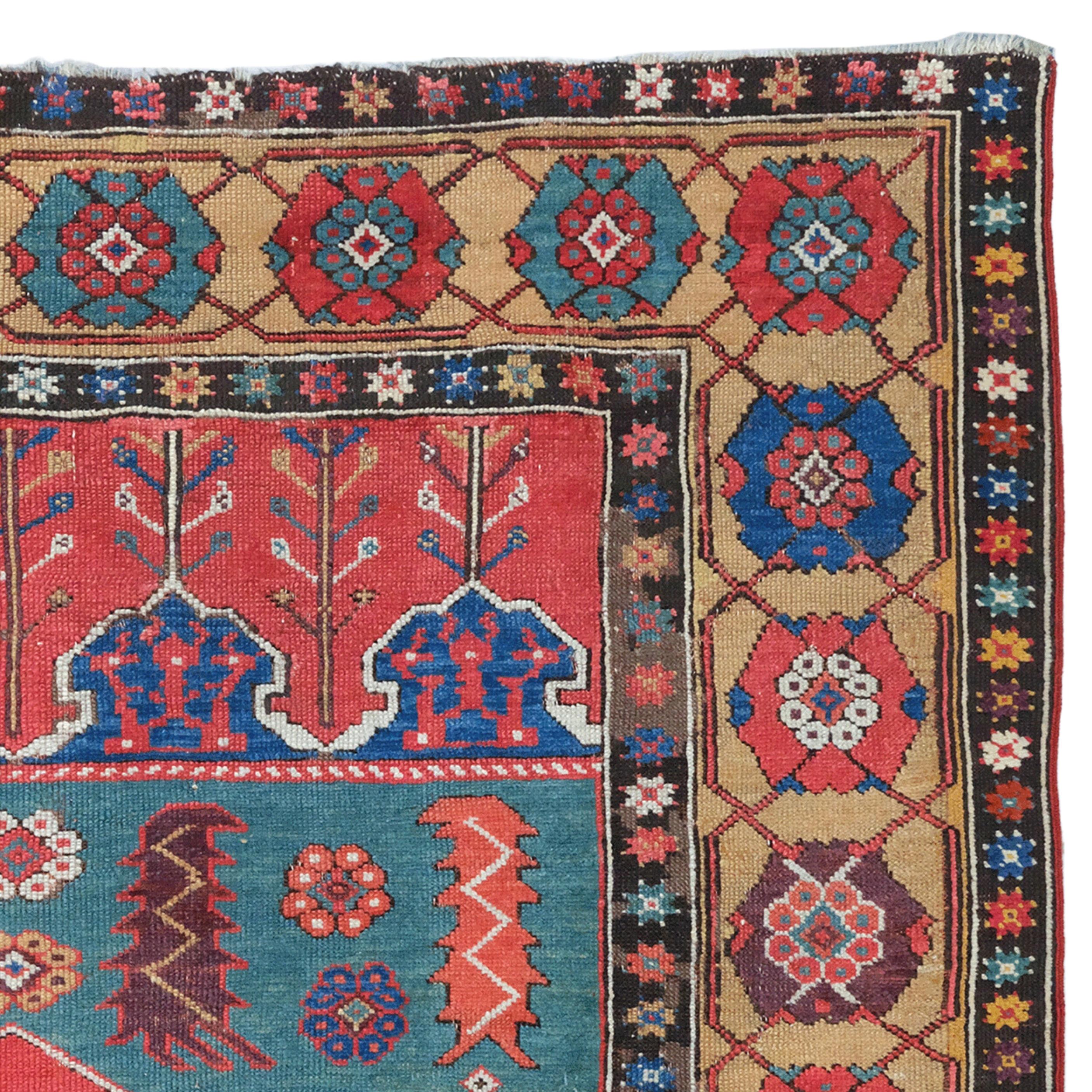 18th Century Antique Aksaray Prayer Rug In Good Condition For Sale In Sultanahmet, 34