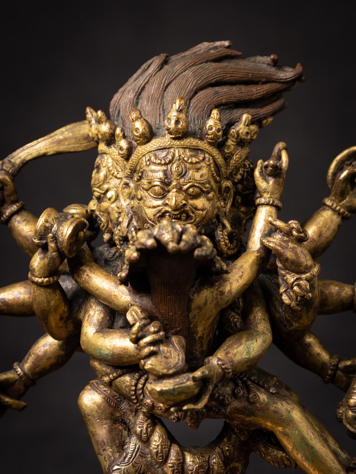 18th century antique and a very special Tibetan bronze Chakrasambhara statue For Sale 9