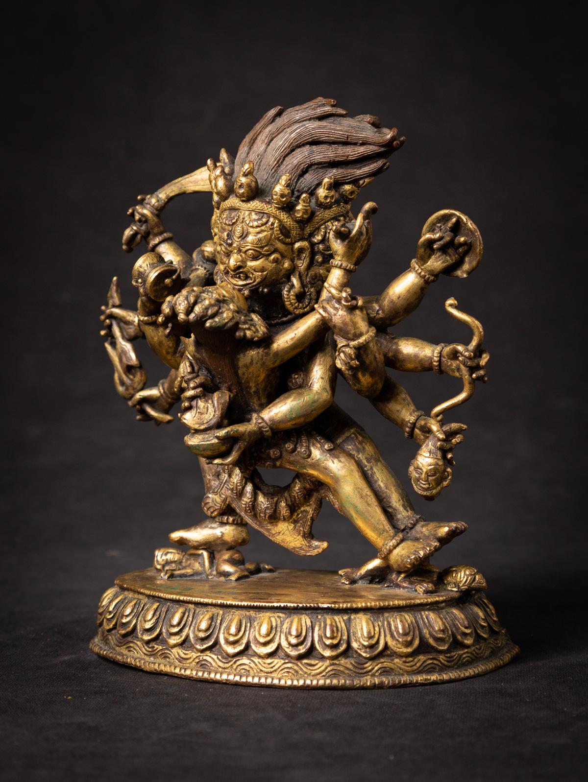 18th century antique and a very special Tibetan bronze Chakrasambhara statue For Sale 15