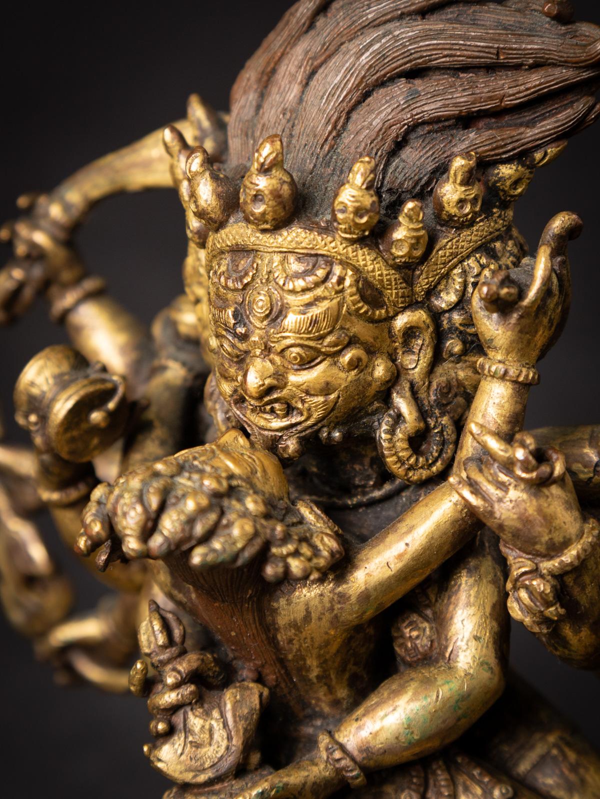 18th century antique and a very special Tibetan bronze Chakrasambhara statue For Sale 2