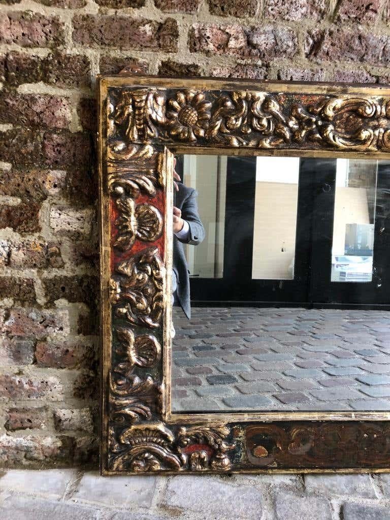 Wood 18th Century Antique Baroque Style Giltwood Mirror For Sale