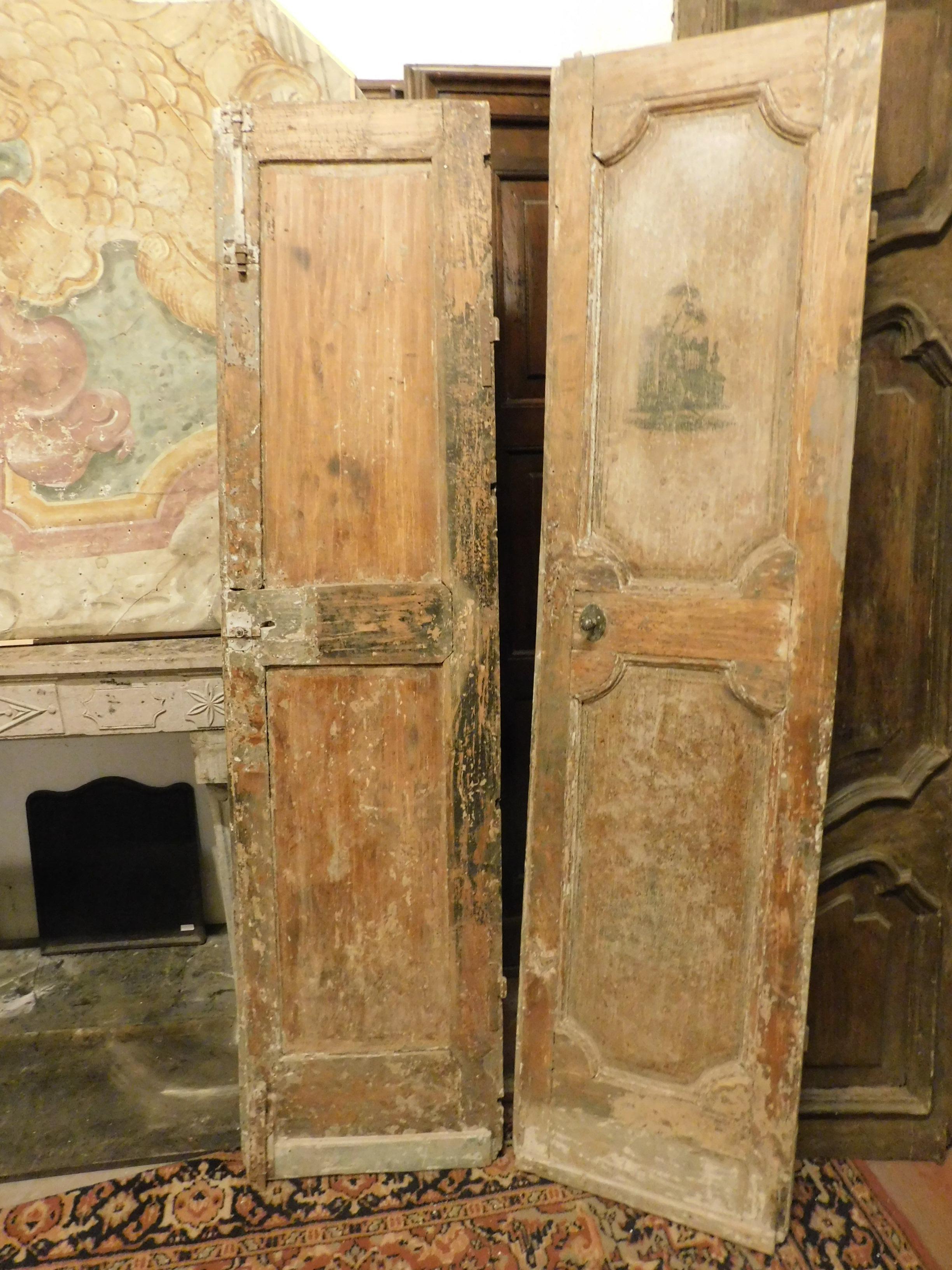 18th Century Antique Beige Lacquered Double Door with Sculptures Painted, Italy For Sale 4