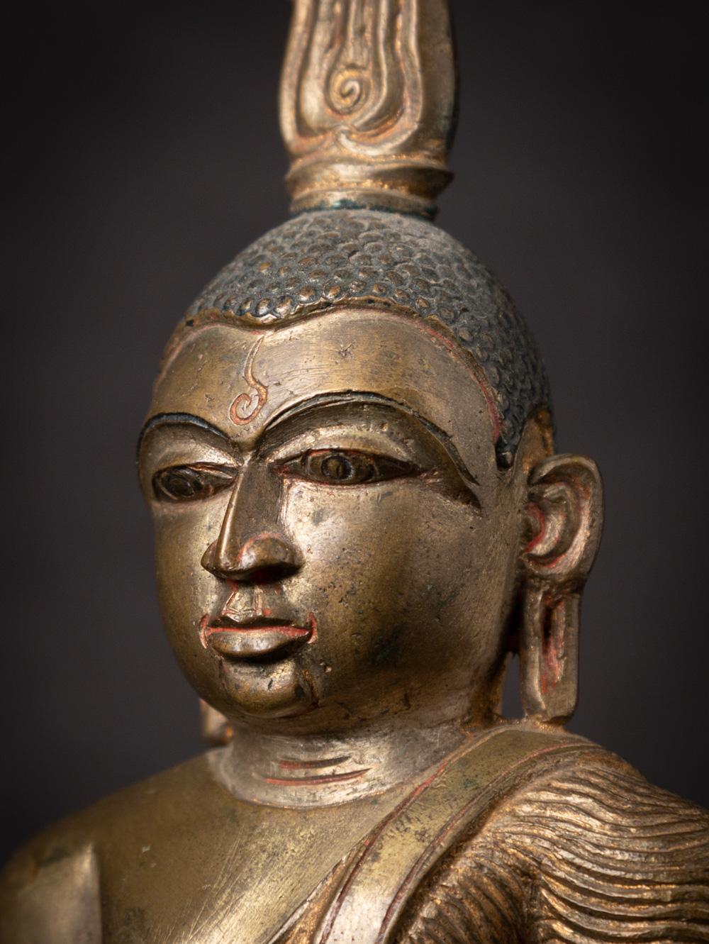 18th century antique bronze Buddha from Sri Lanka from Kandyan period 7