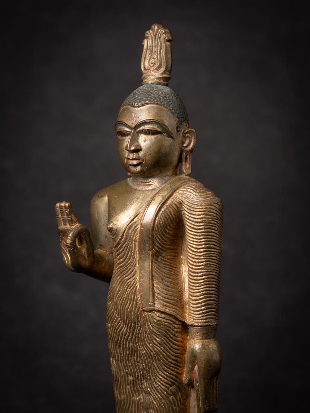 18th century antique bronze Buddha from Sri Lanka from Kandyan period 1