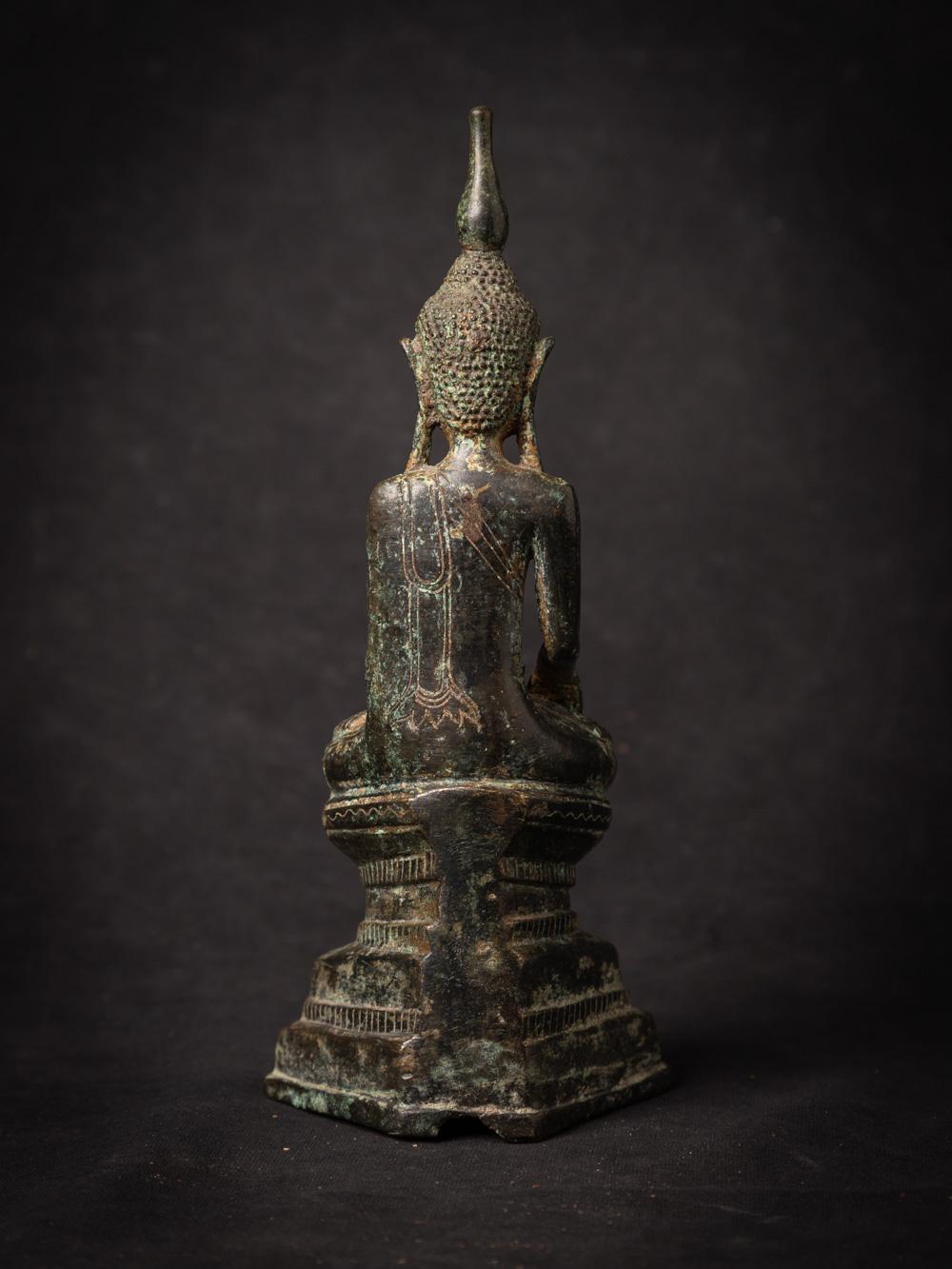 18th Century and Earlier 18th century antique bronze Burmese Buddha statue in Bhumisparsha Mudra For Sale