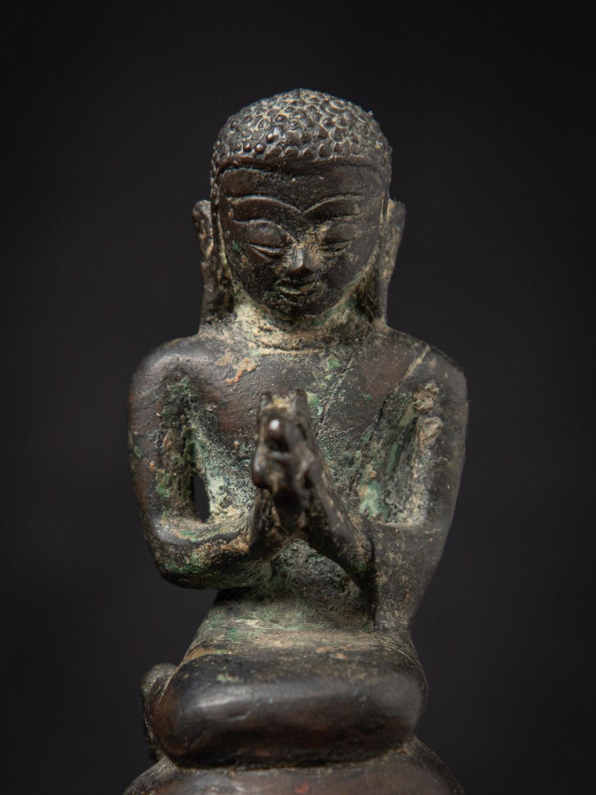 statue de moine birman en bronze ancien du 18ème siècle - Bouddhas originaux Bon état - En vente à DEVENTER, NL