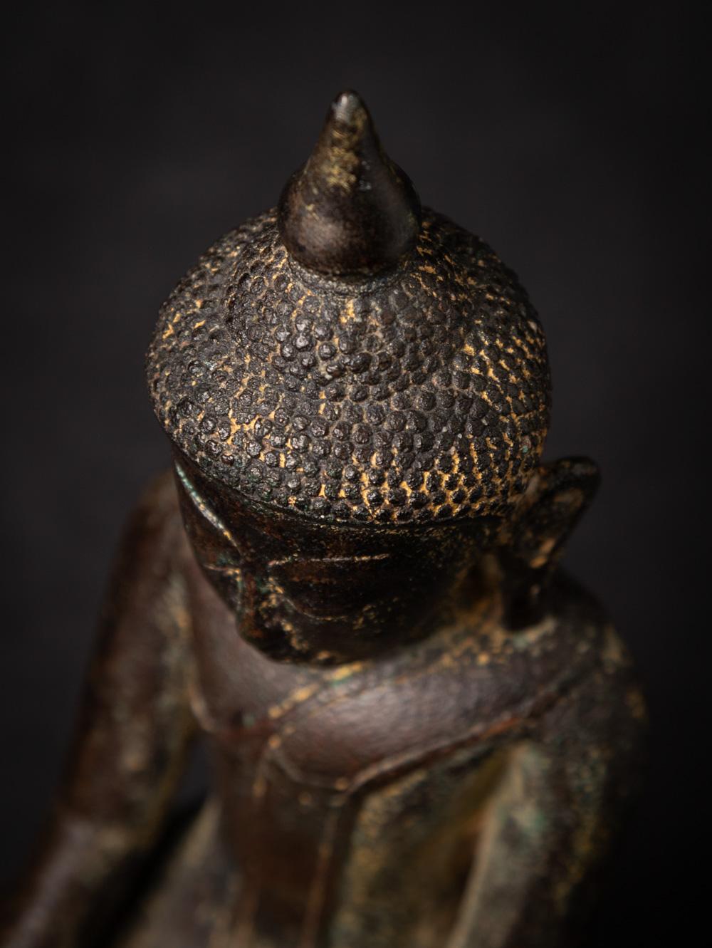 Antike burmesische Shan-Buddha-Statue aus Bronze aus Burma aus dem 18. Jahrhundert im Angebot 5