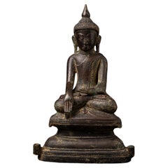 XVIIIe siècle Statue de Bouddha Shan en bronze ancien de Birmanie