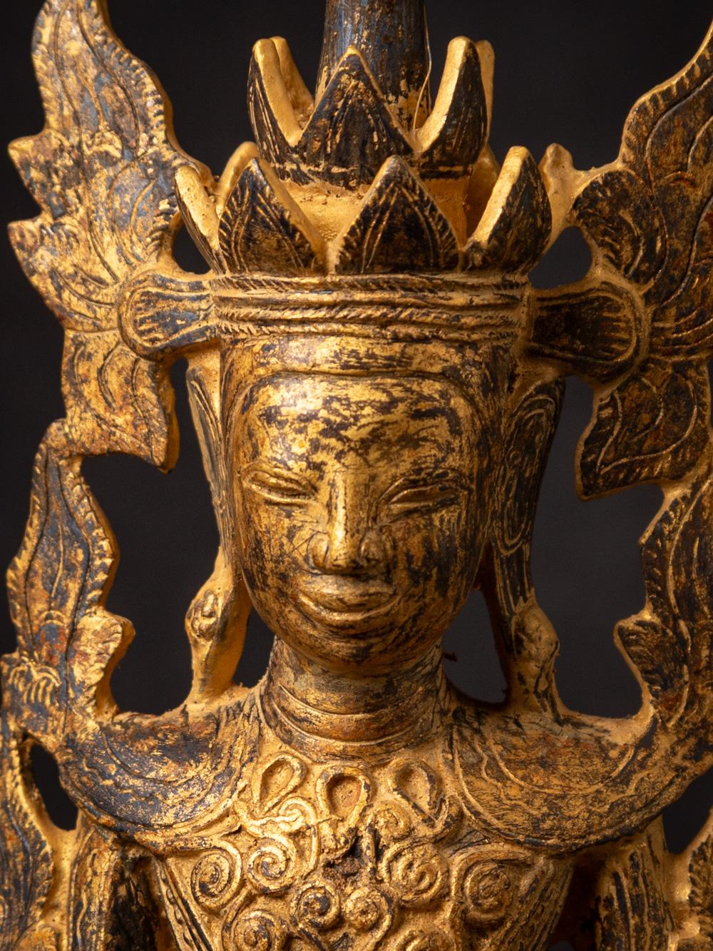 Antike bronzefarbene gekrönte Buddha-Statue aus Birma aus dem 18. Jahrhundert (Bronze) im Angebot