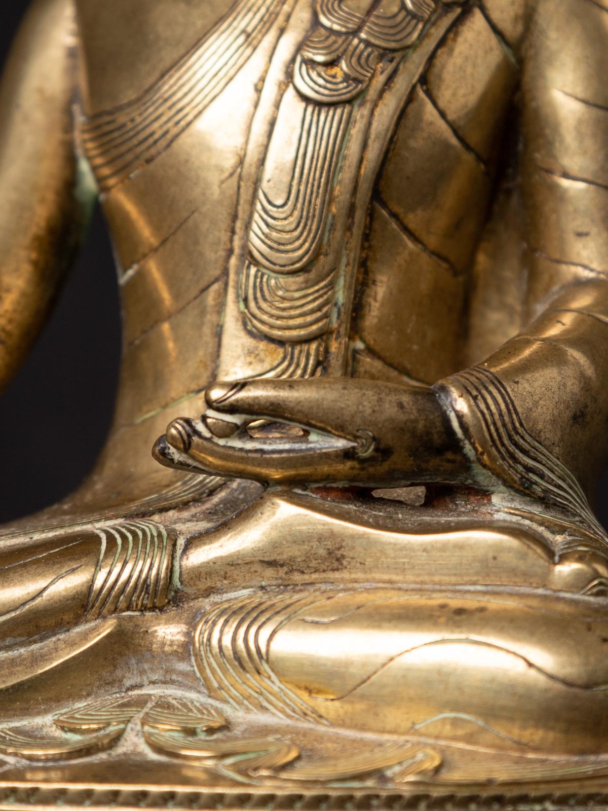 Antike Lotus-Buddha-Statue aus Bronze aus Burma aus dem 18. Jahrhundert im Angebot 9