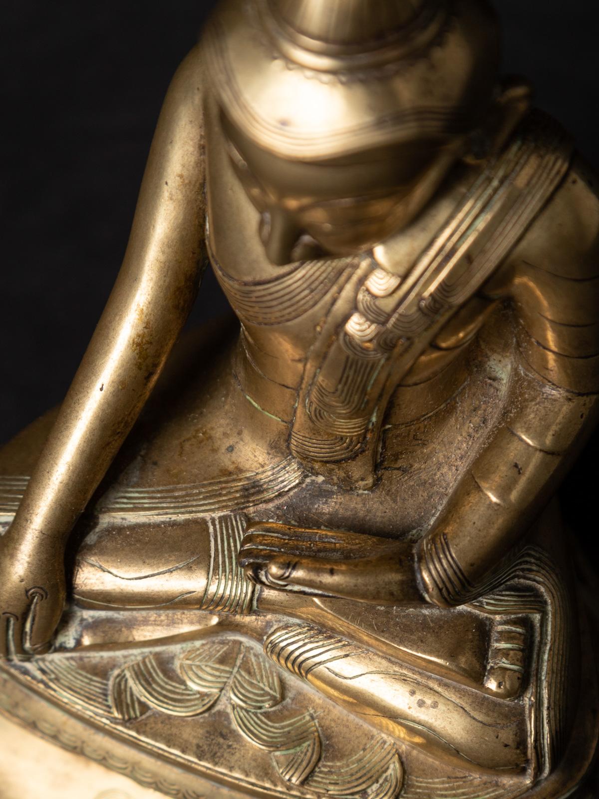 Antike Lotus-Buddha-Statue aus Bronze aus Burma aus dem 18. Jahrhundert im Angebot 14