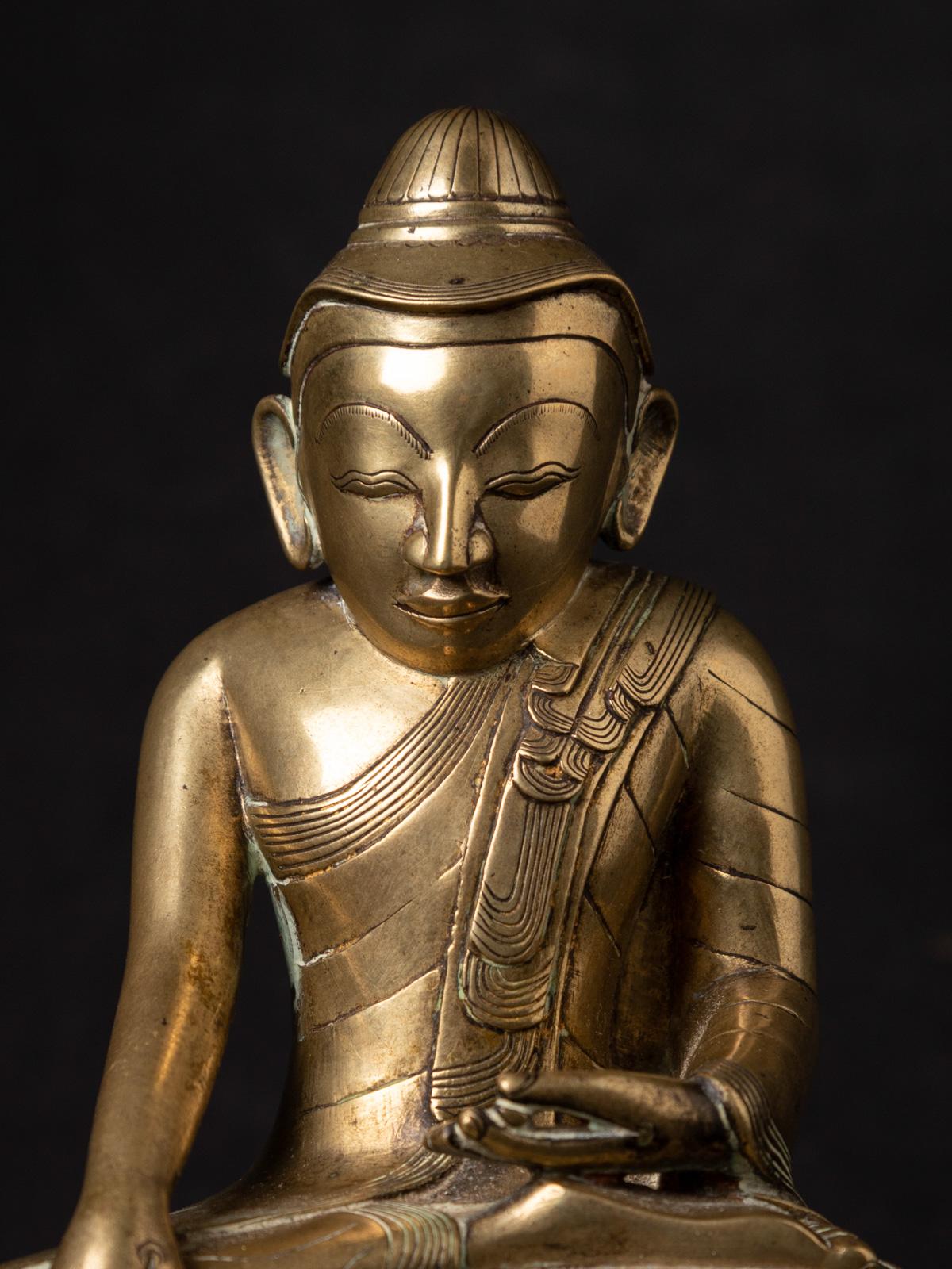 18th Century and Earlier 18th century Antique bronze Lotus Buddha statue from Burma For Sale
