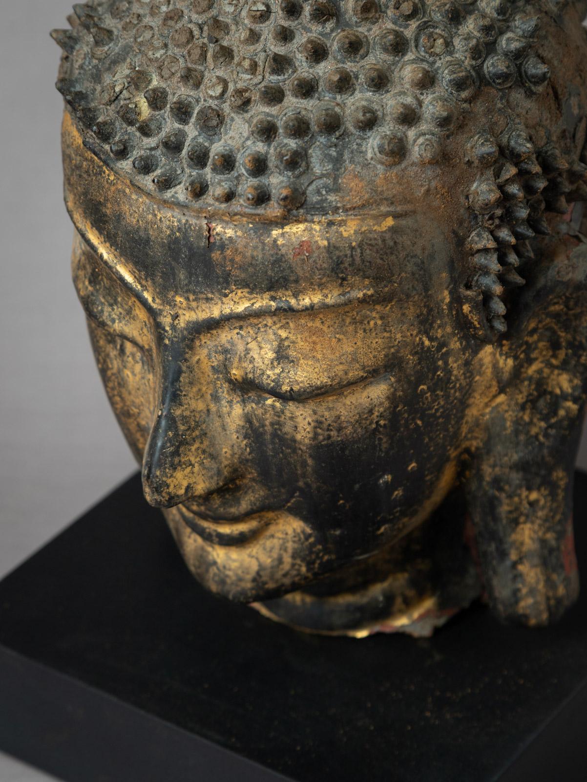 18th century antique Burmese Buddha head in Shan (Tai Yai) style For Sale 13