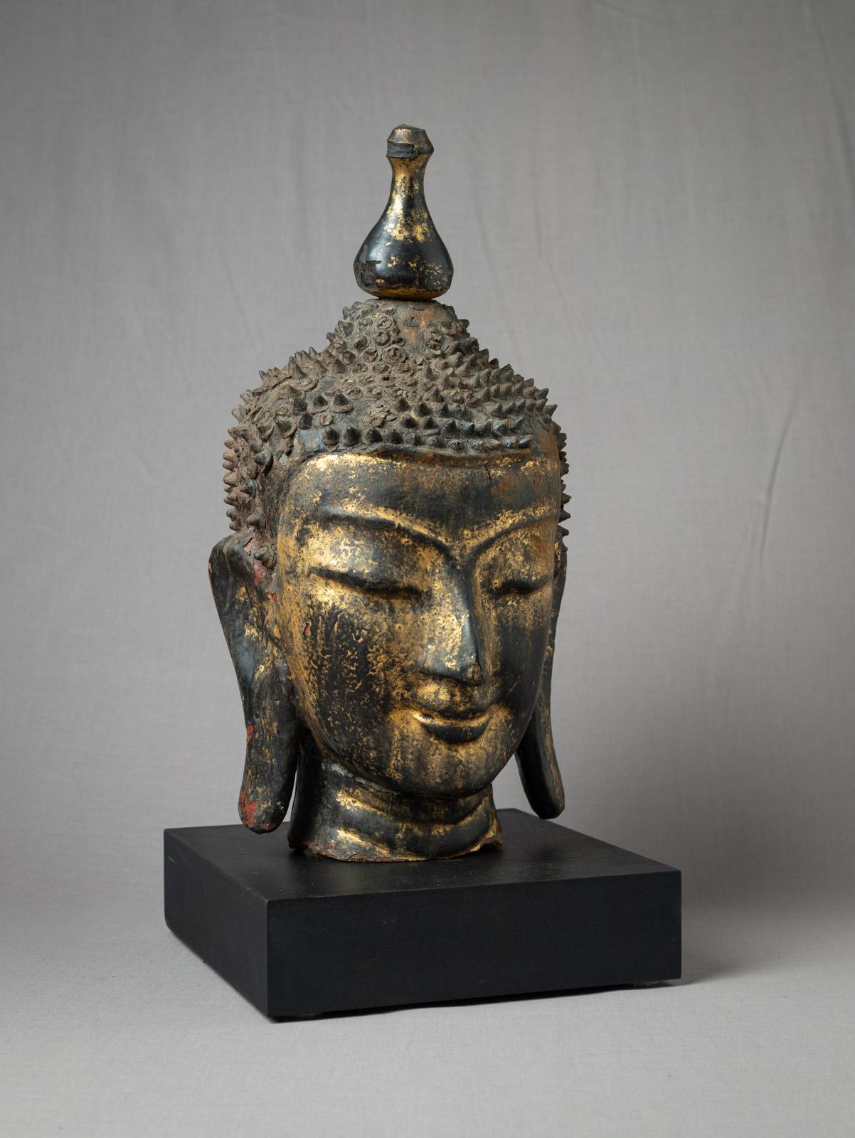 Lacquer 18th century antique Burmese Buddha head in Shan (Tai Yai) style For Sale