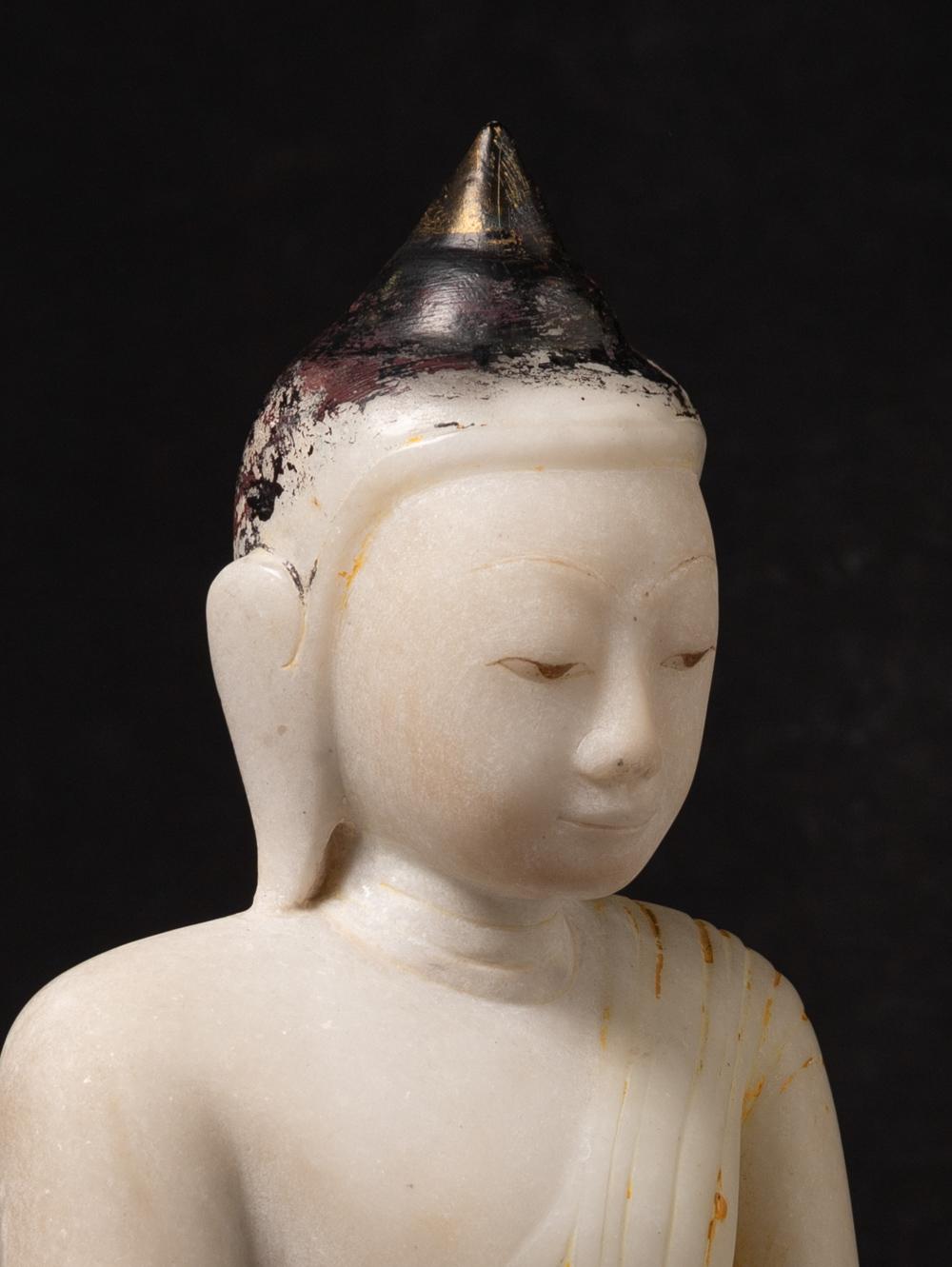 18th century Antique Burmese marble Buddha statue from Burma For Sale 14