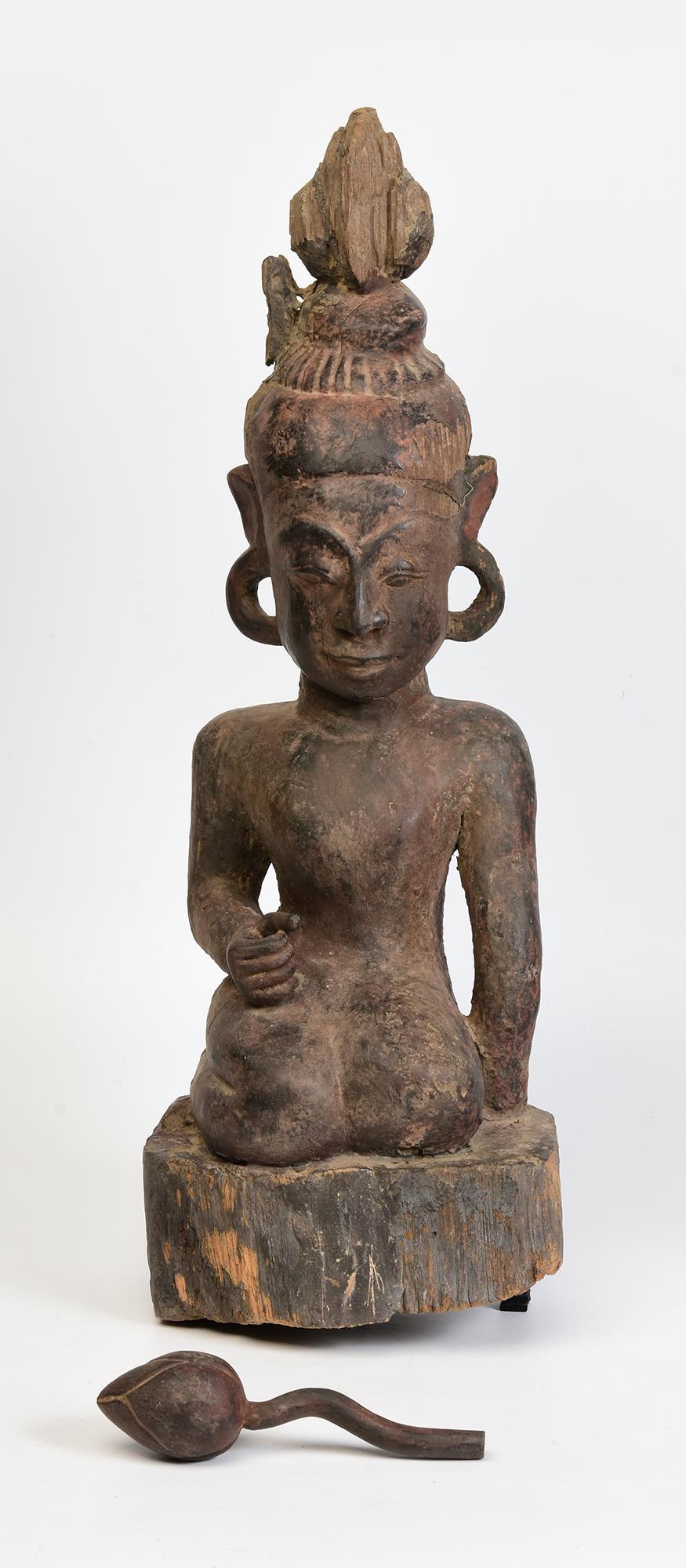 18th Century, Antique Burmese Wooden Seated Figure of Lady Holding Lotus For Sale 1