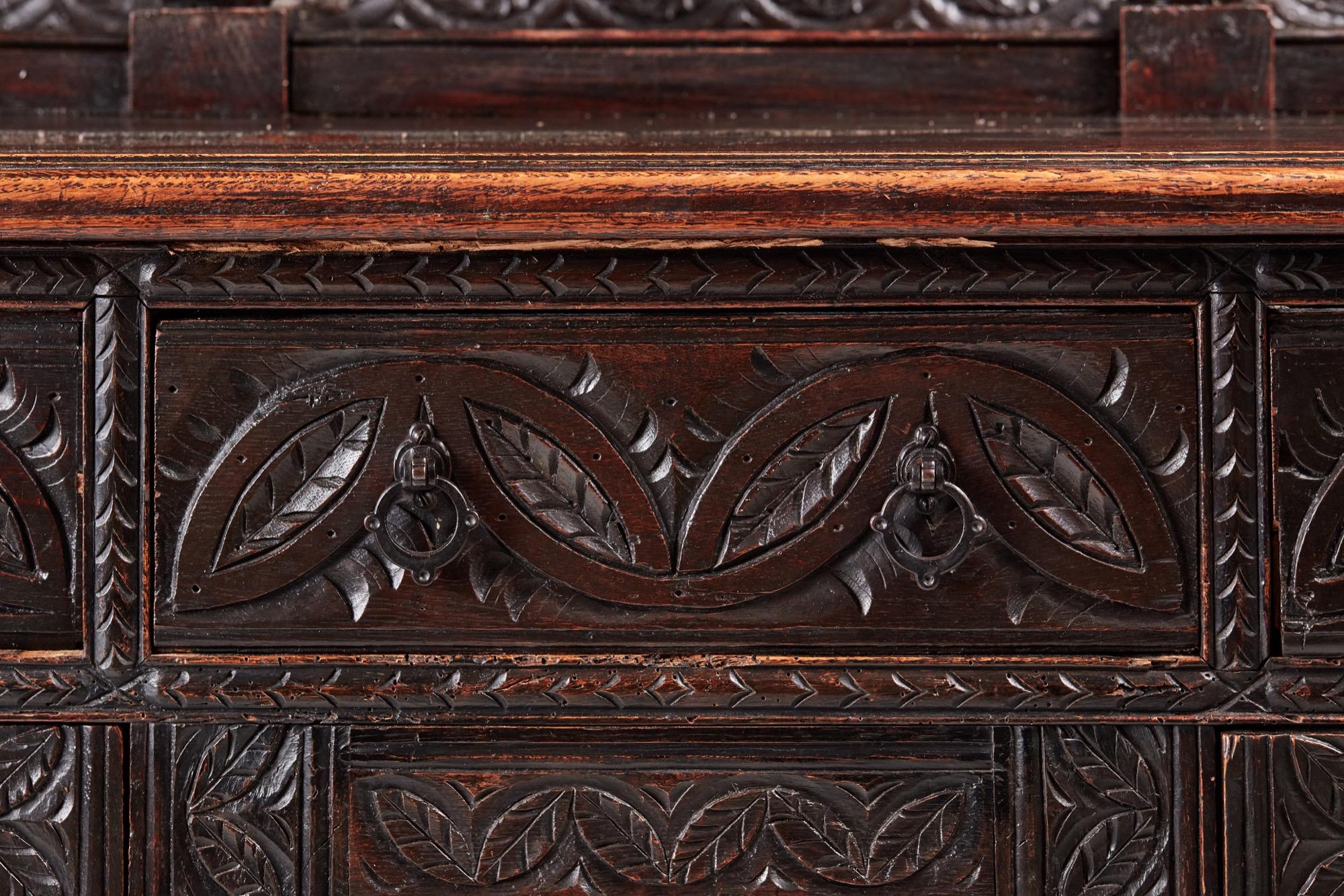 18th Century Antique Carved Oak Dresser, c.1740 For Sale 2