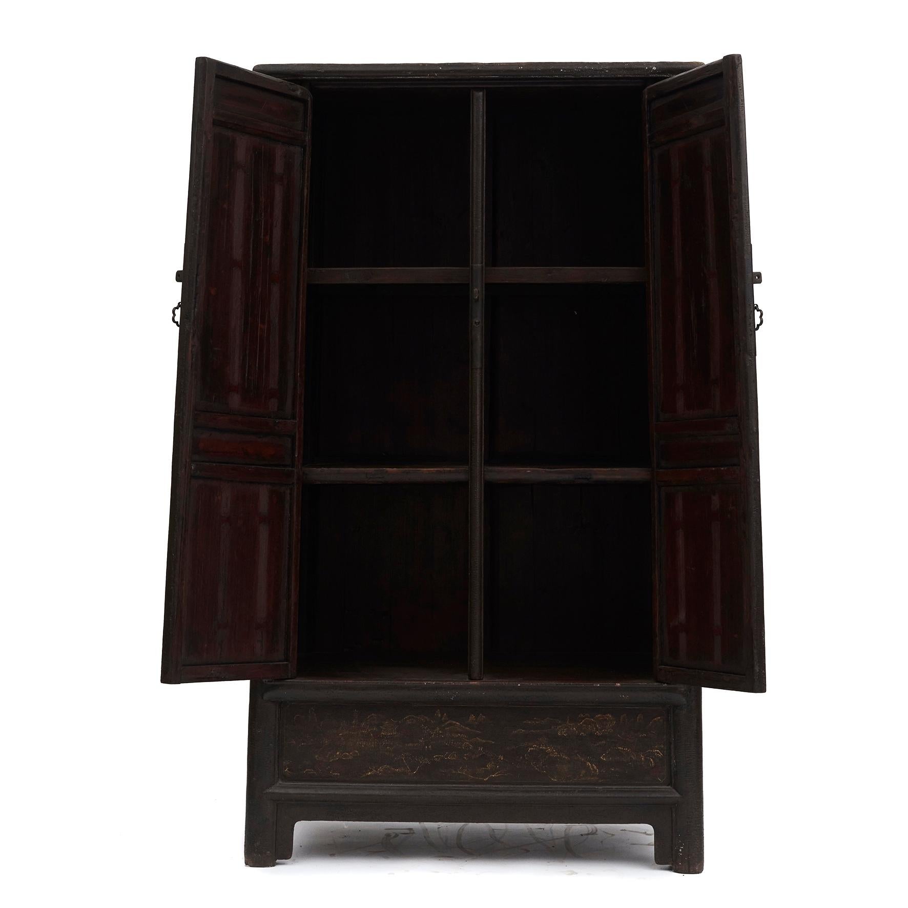 Ming 18th Century Antique Chinese Qing Dynasty Cabinet with Original Décor For Sale
