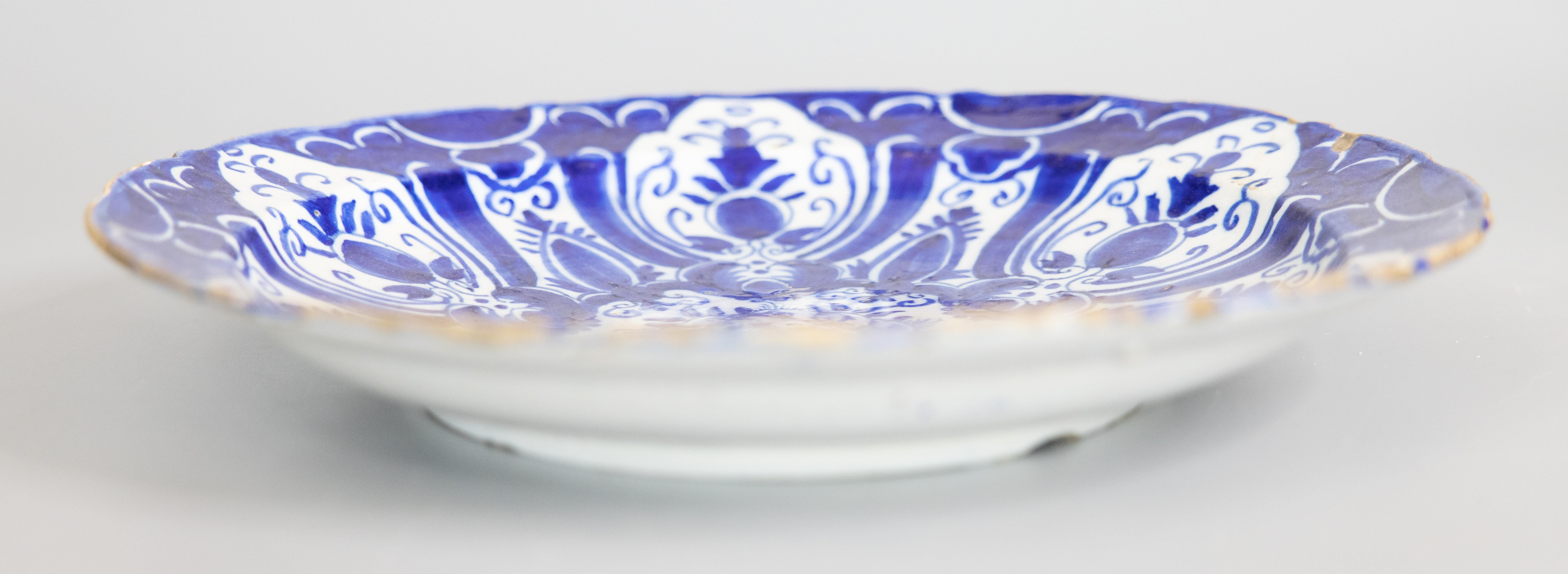 Dutch 18th Century Antique Delft Tulip Charger For Sale