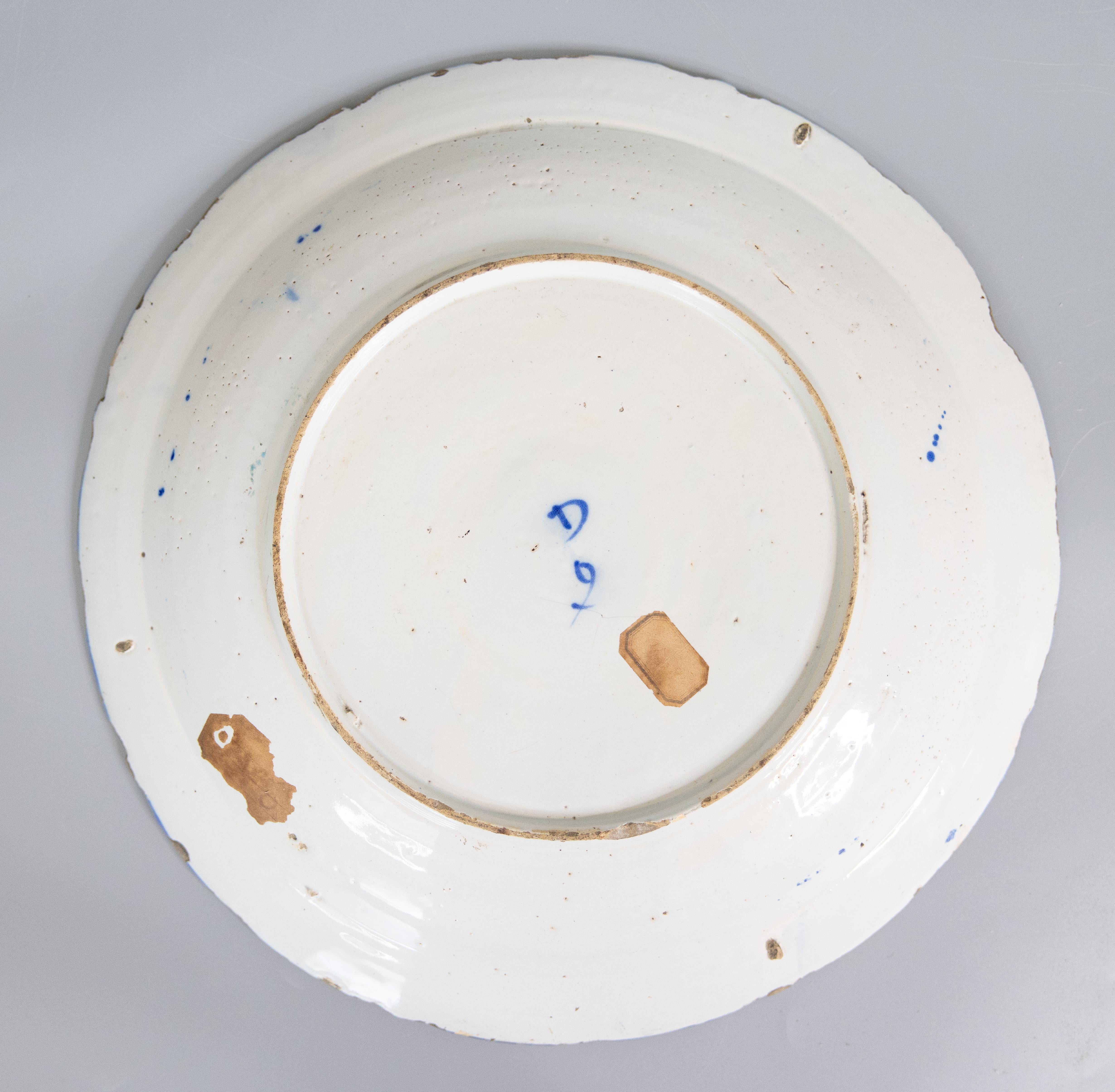 Fired 18th Century Antique Delft Tulip Charger For Sale