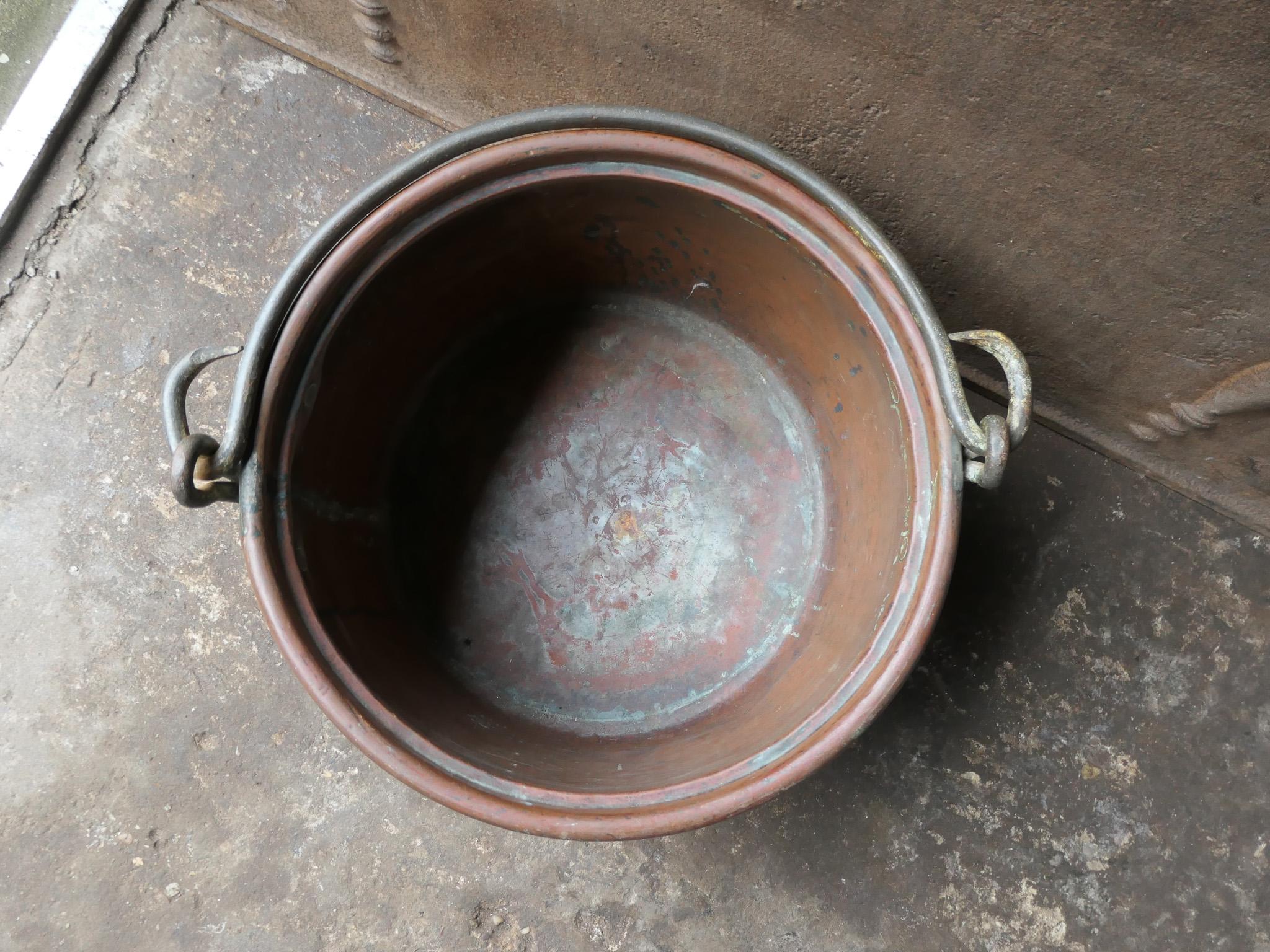 Antiker niederländischer Kupfer-Feuerholzkorb aus dem 18. Jahrhundert im Angebot 2