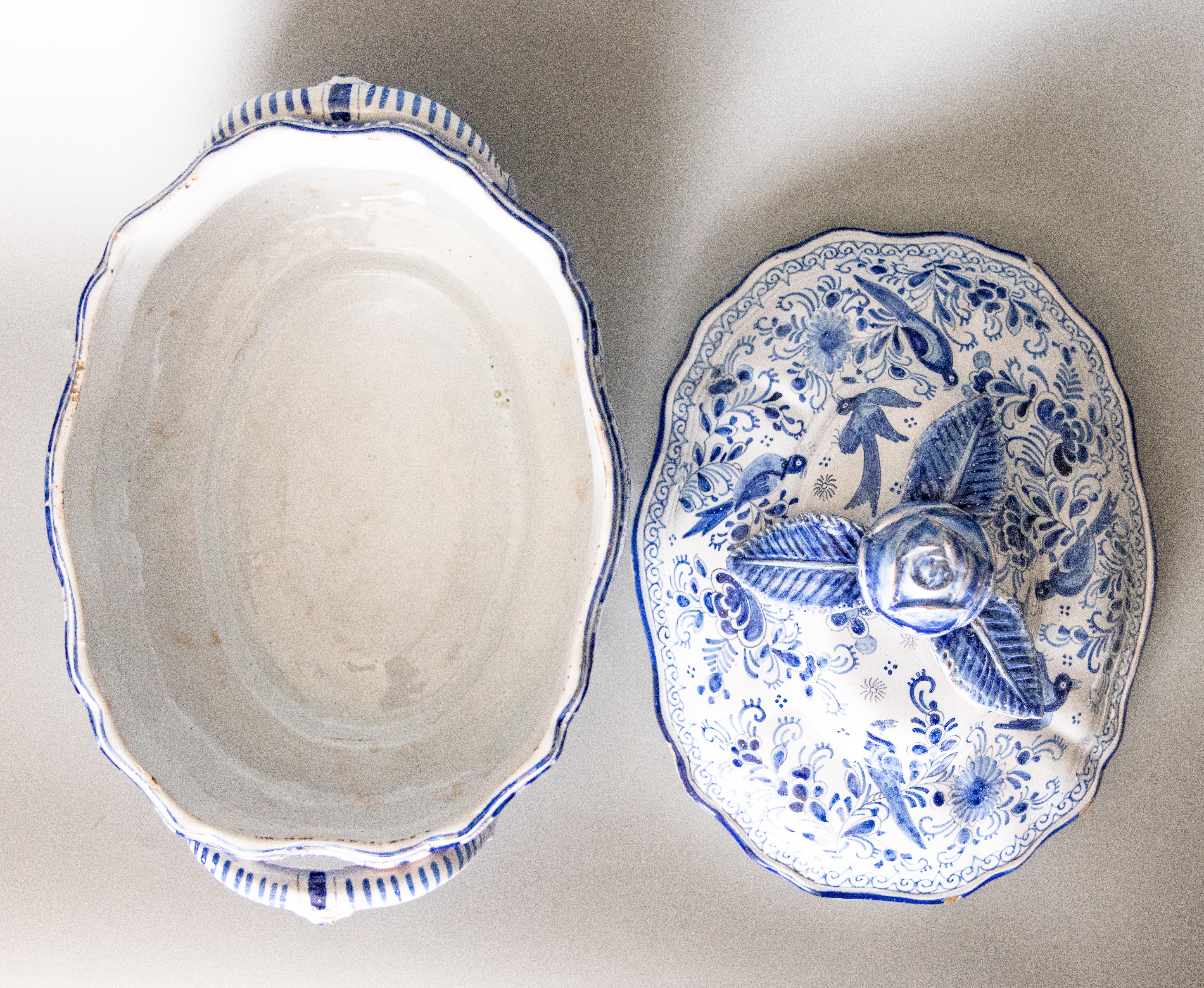 Sopera con tapa de loza de Delft holandesa antigua del siglo XVIII siglo XVIII y antes en venta