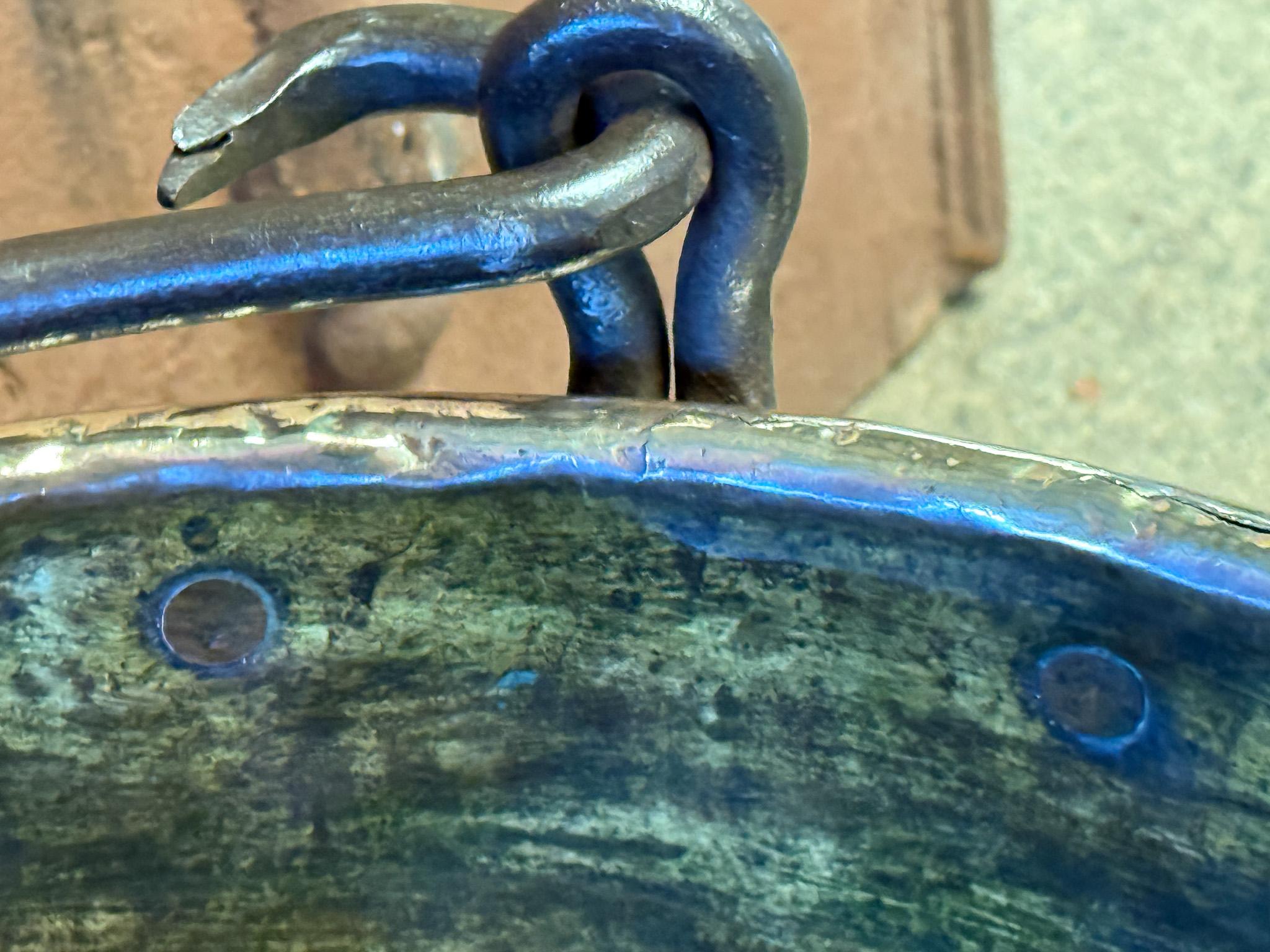 18th Century Antique Dutch Polished Brass Firewood Basket For Sale 3