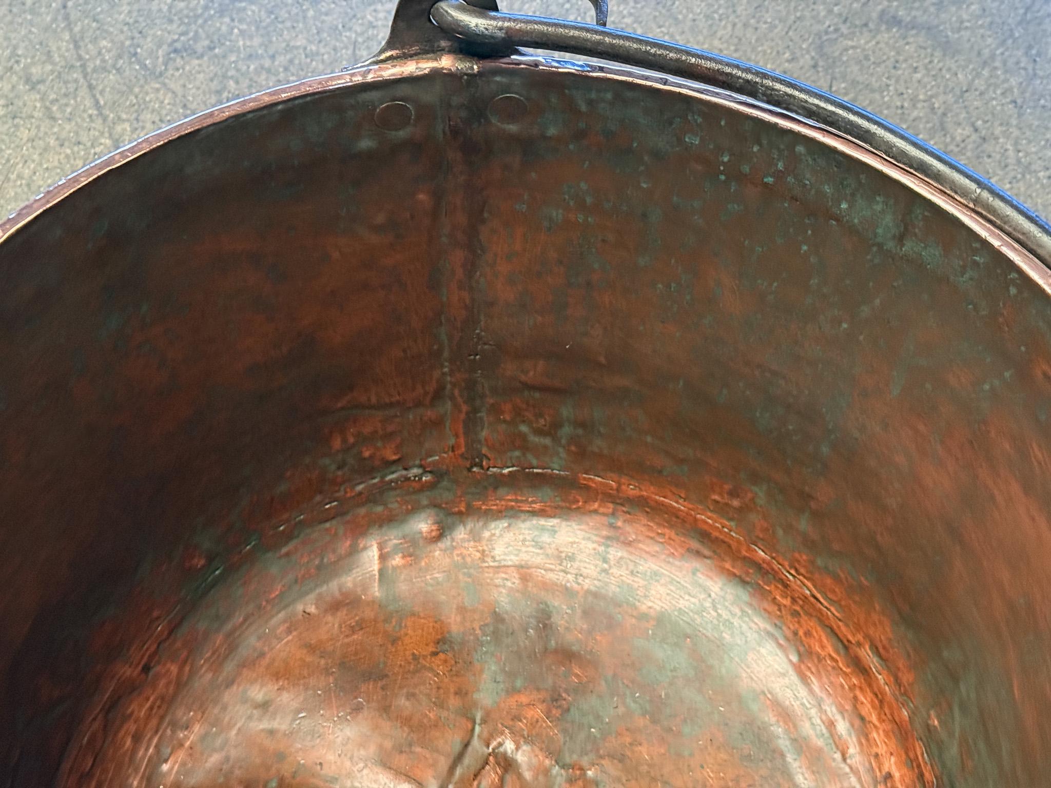 18th Century Antique Dutch Polished Copper Firewood Basket For Sale 4