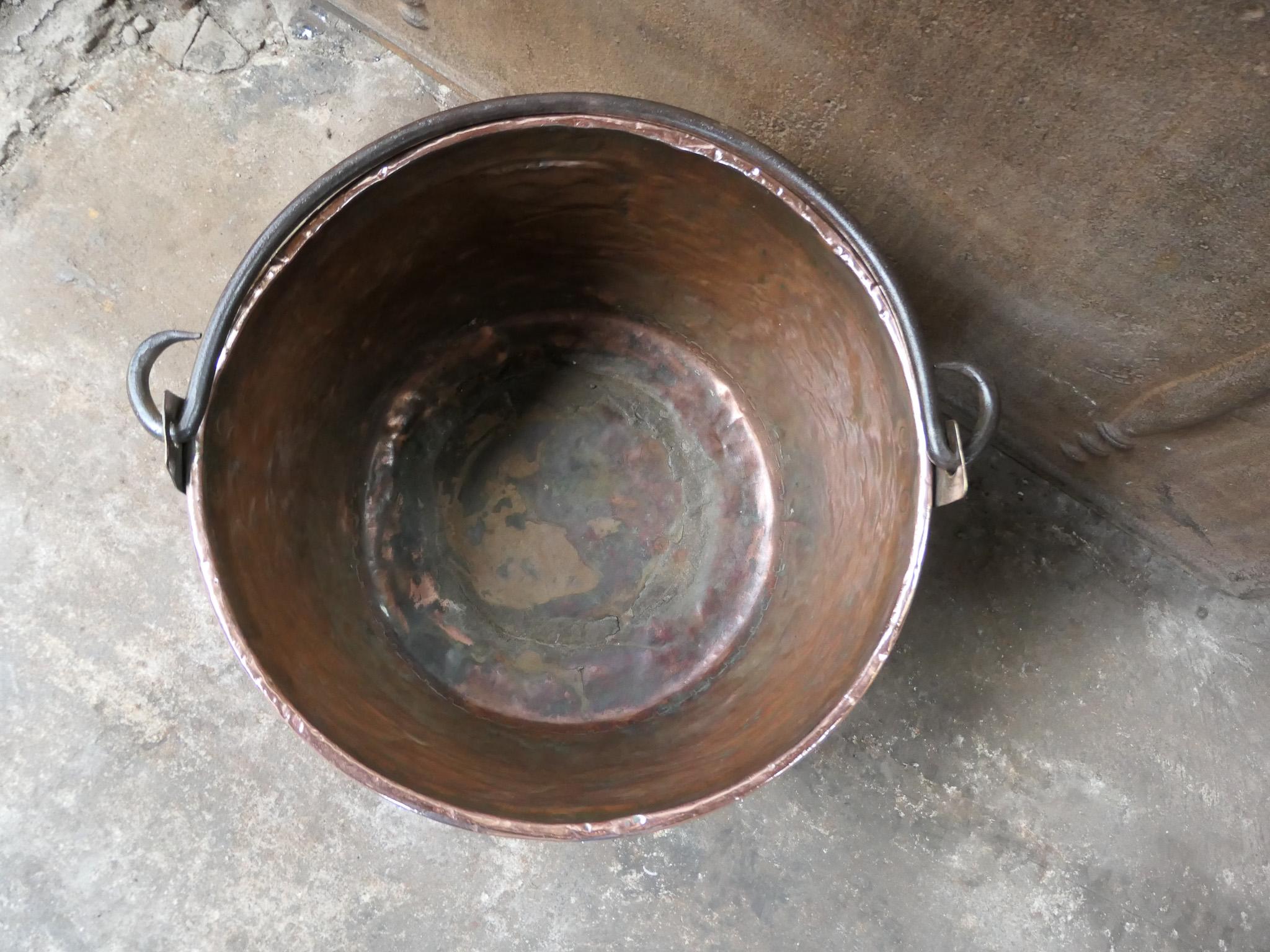 18th Century Antique Dutch Polished Copper Firewood Basket For Sale 6