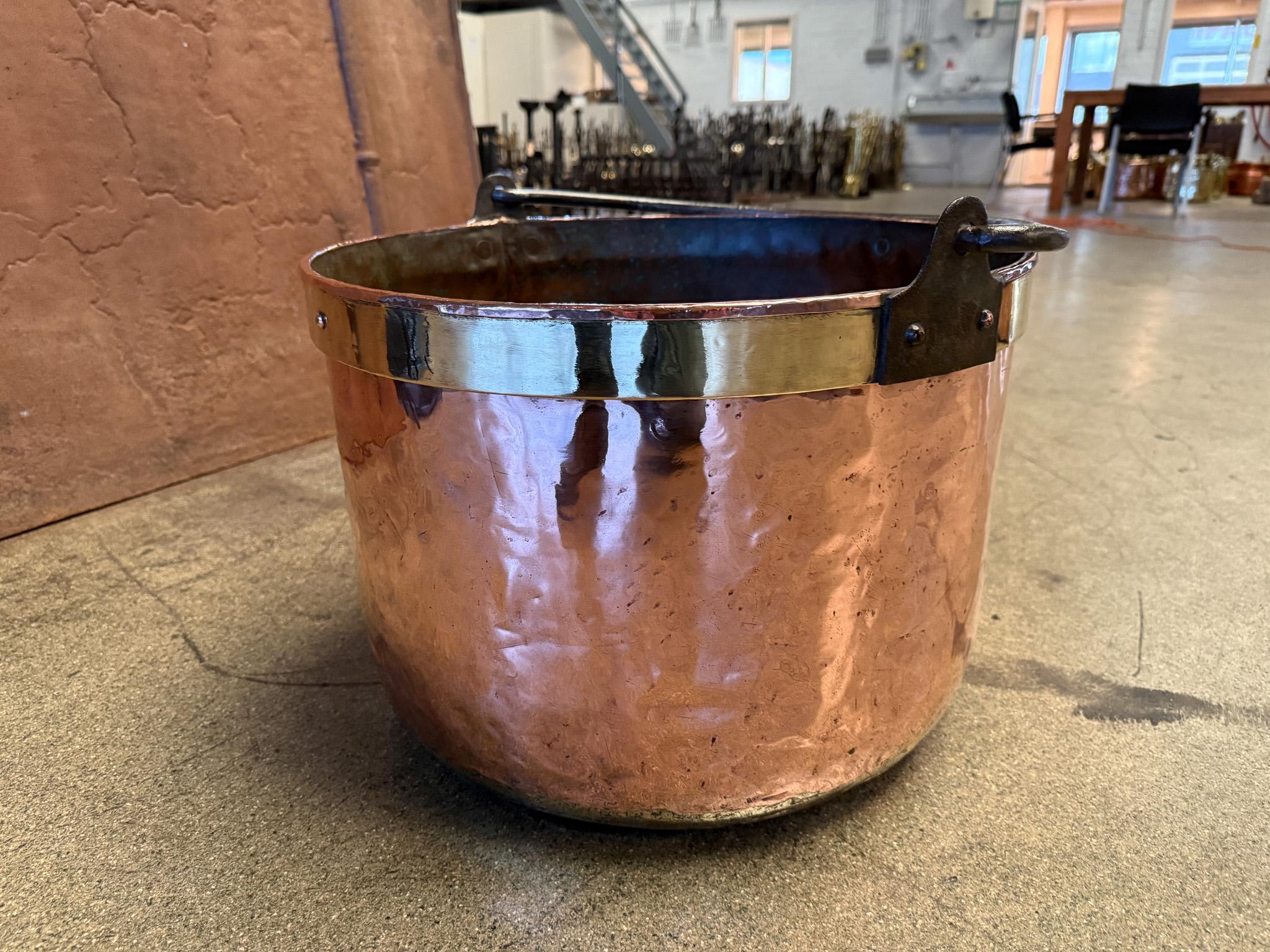 18th Century Antique Dutch Polished Copper Firewood Basket For Sale 9