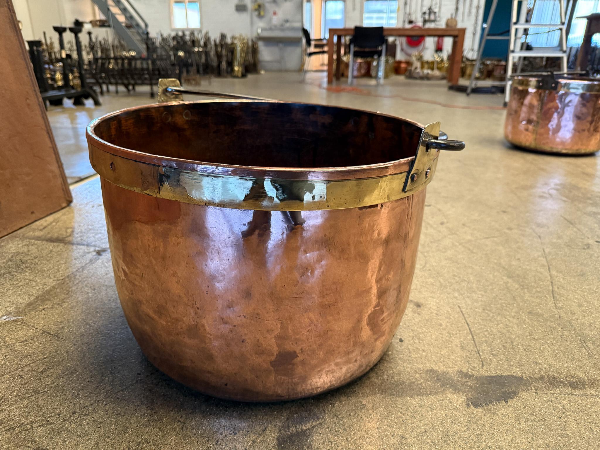 18th Century Antique Dutch Polished Copper Firewood Basket For Sale 2