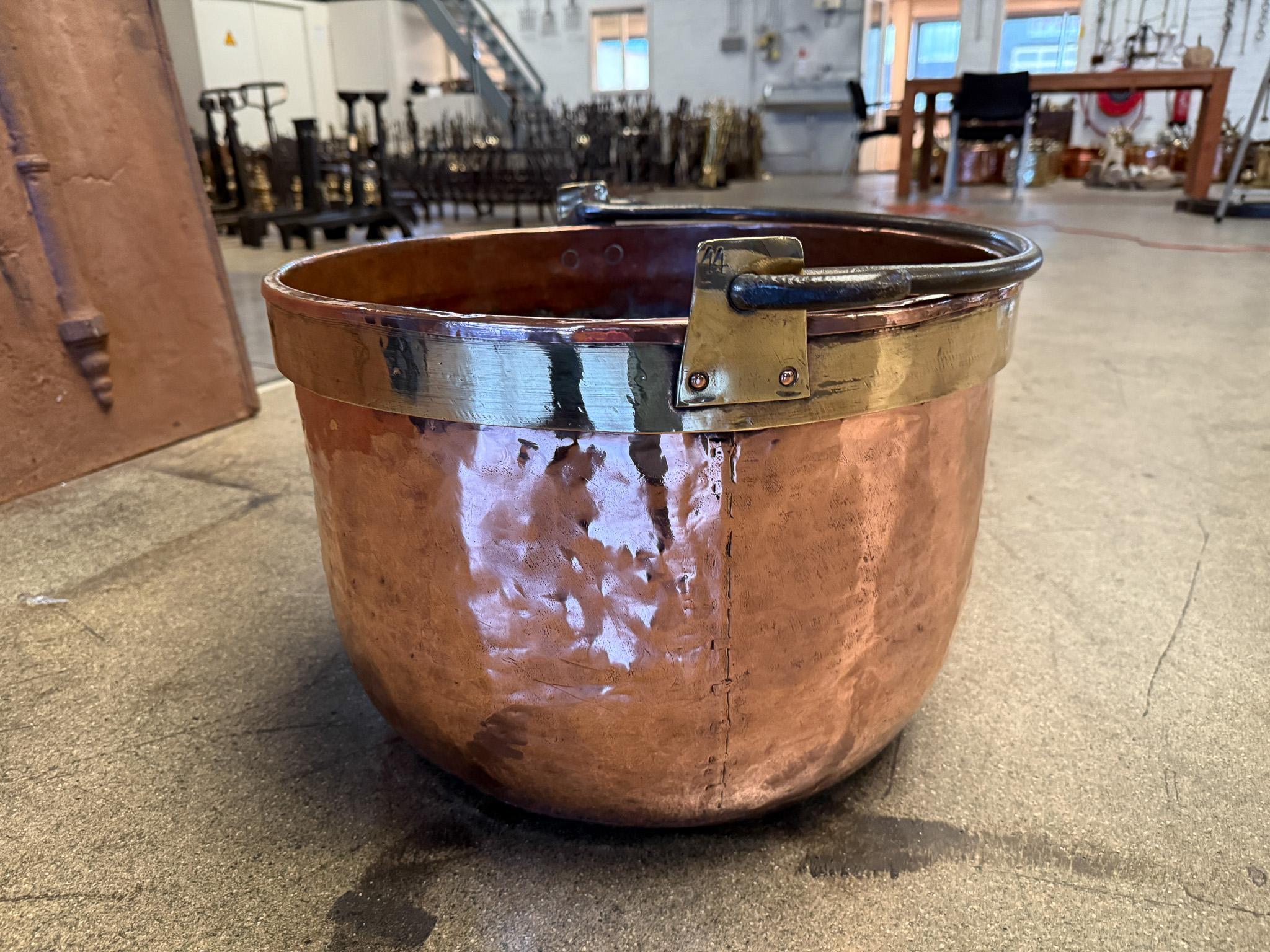 18th Century Antique Dutch Polished Copper Firewood Basket For Sale 2