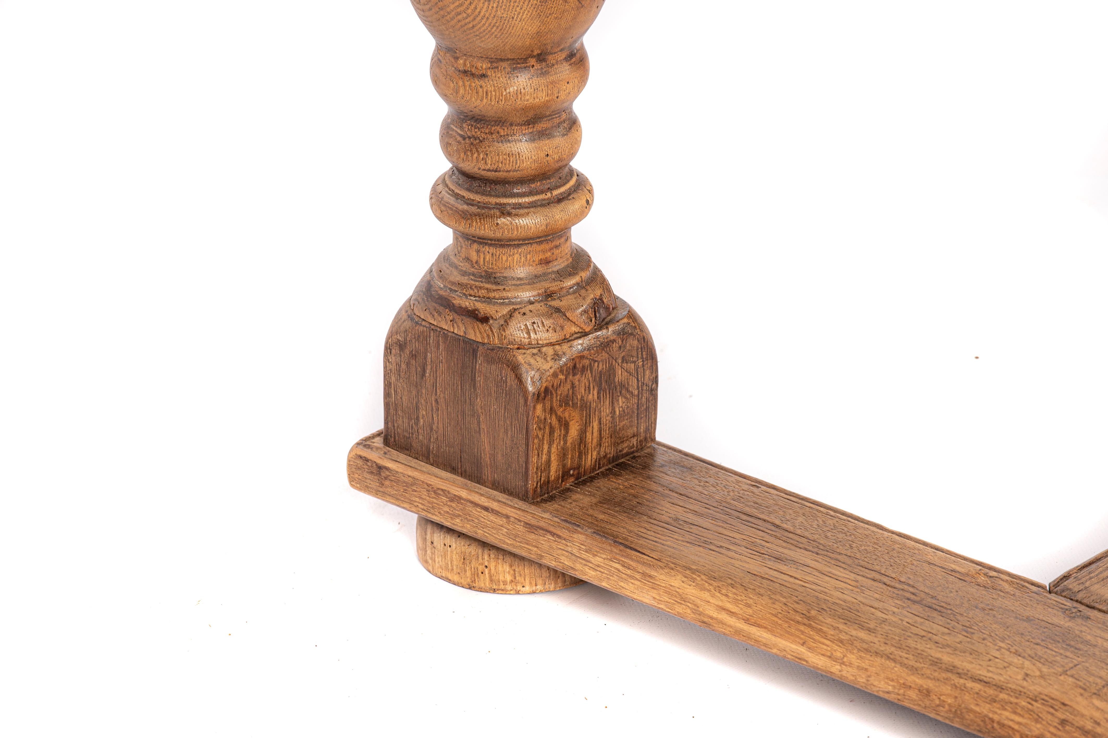 Table Bolpoot Tafel hollandaise antique de la Renaissance du 18ème siècle en chêne naturel rustique en vente 9