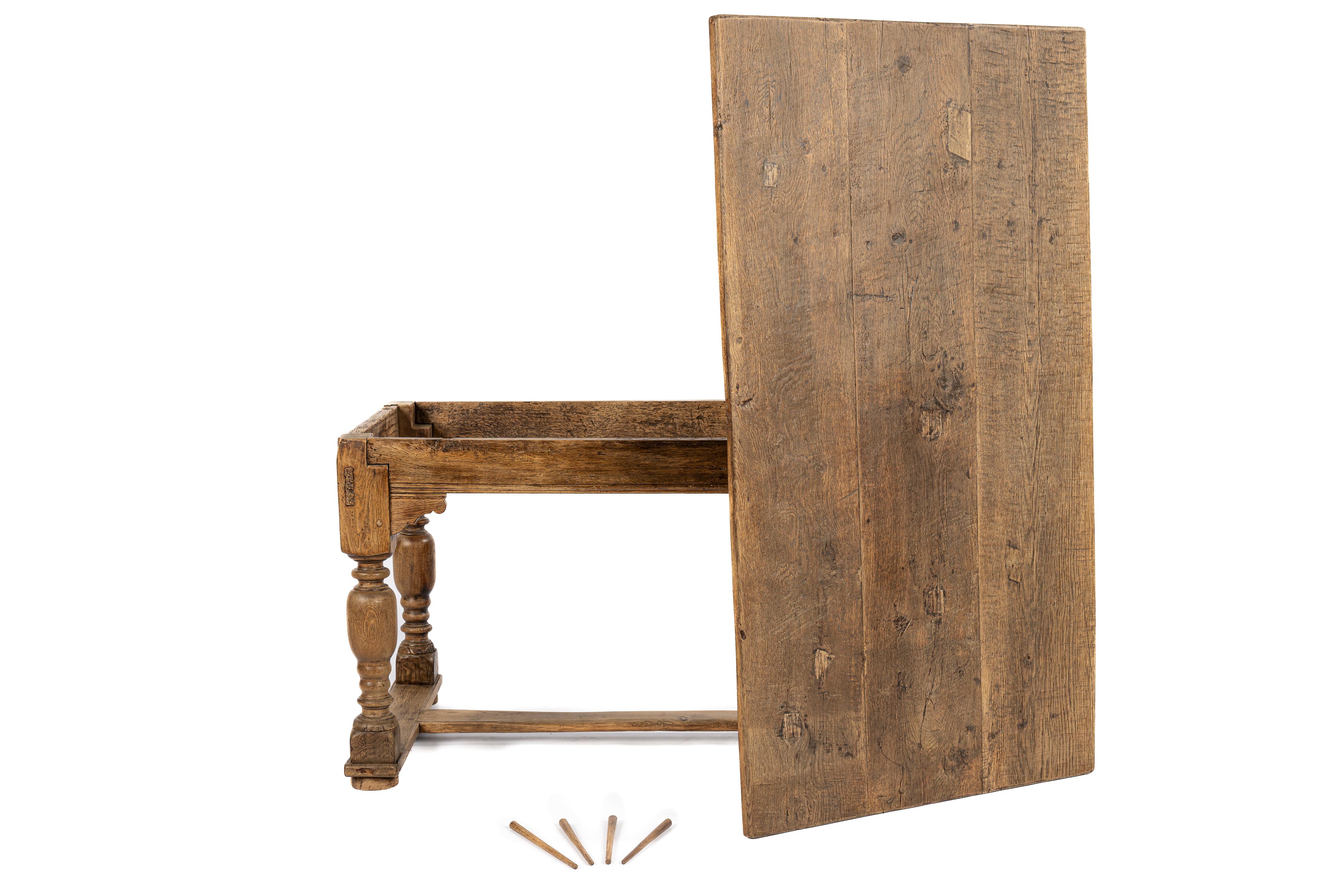 Table Bolpoot Tafel hollandaise antique de la Renaissance du 18ème siècle en chêne naturel rustique en vente 1