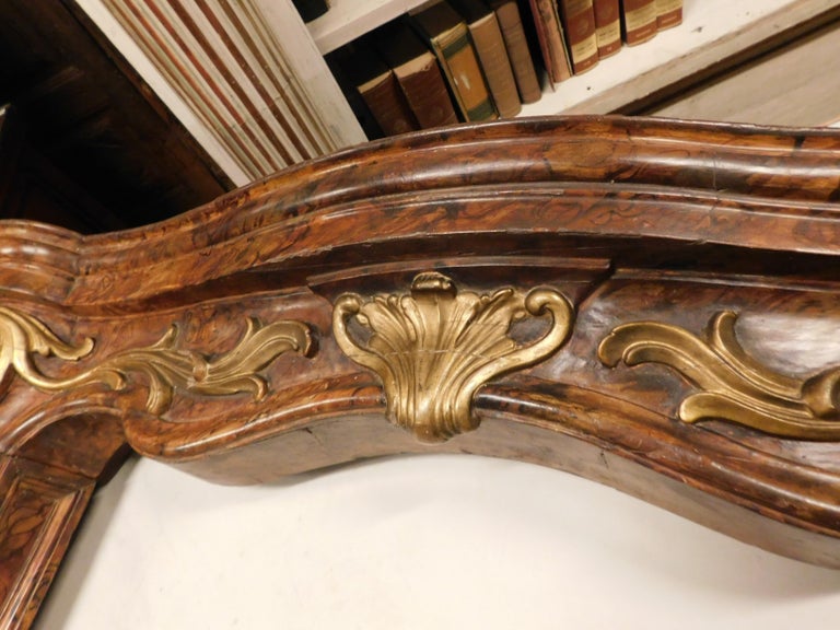 18th Century Antique Fireplace Mantel In Wood Lacquered For Sale