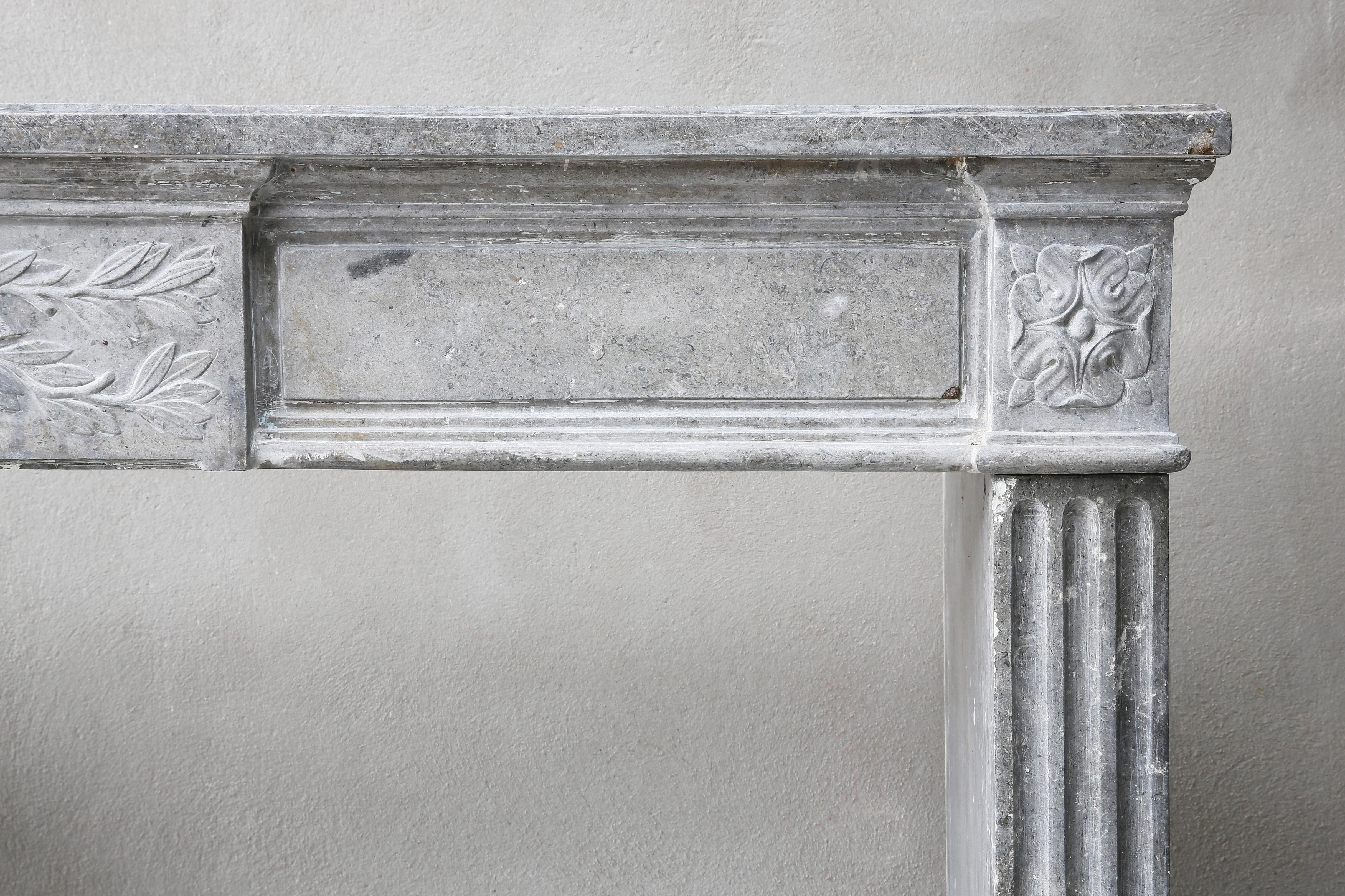 French 18th Century Antique Fireplace of Gray Marble Stone in Style of Louis XVI For Sale