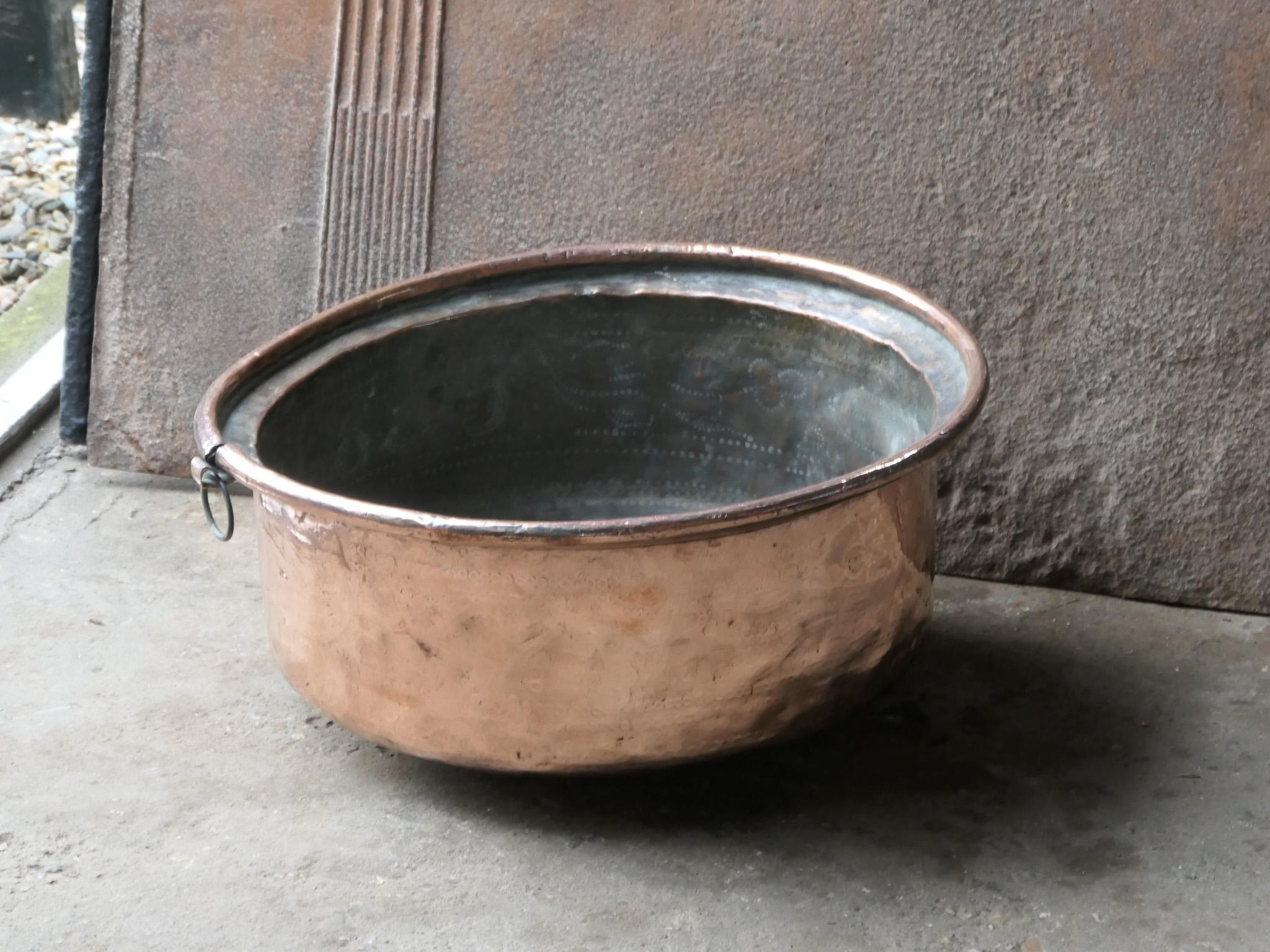 18th Century Antique French Polished Copper Firewood Basket For Sale 1