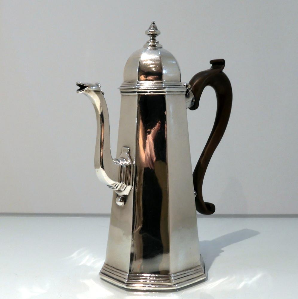 Britannia Standard Silver 18th Century Antique George I Britannia Silver Octagonal Coffee Pot London, 1714 For Sale