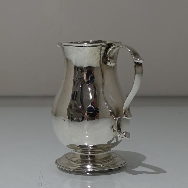 Mid-18th Century 18th Century Antique George II Sterling Silver Pitcher Cream Jug London, 1738