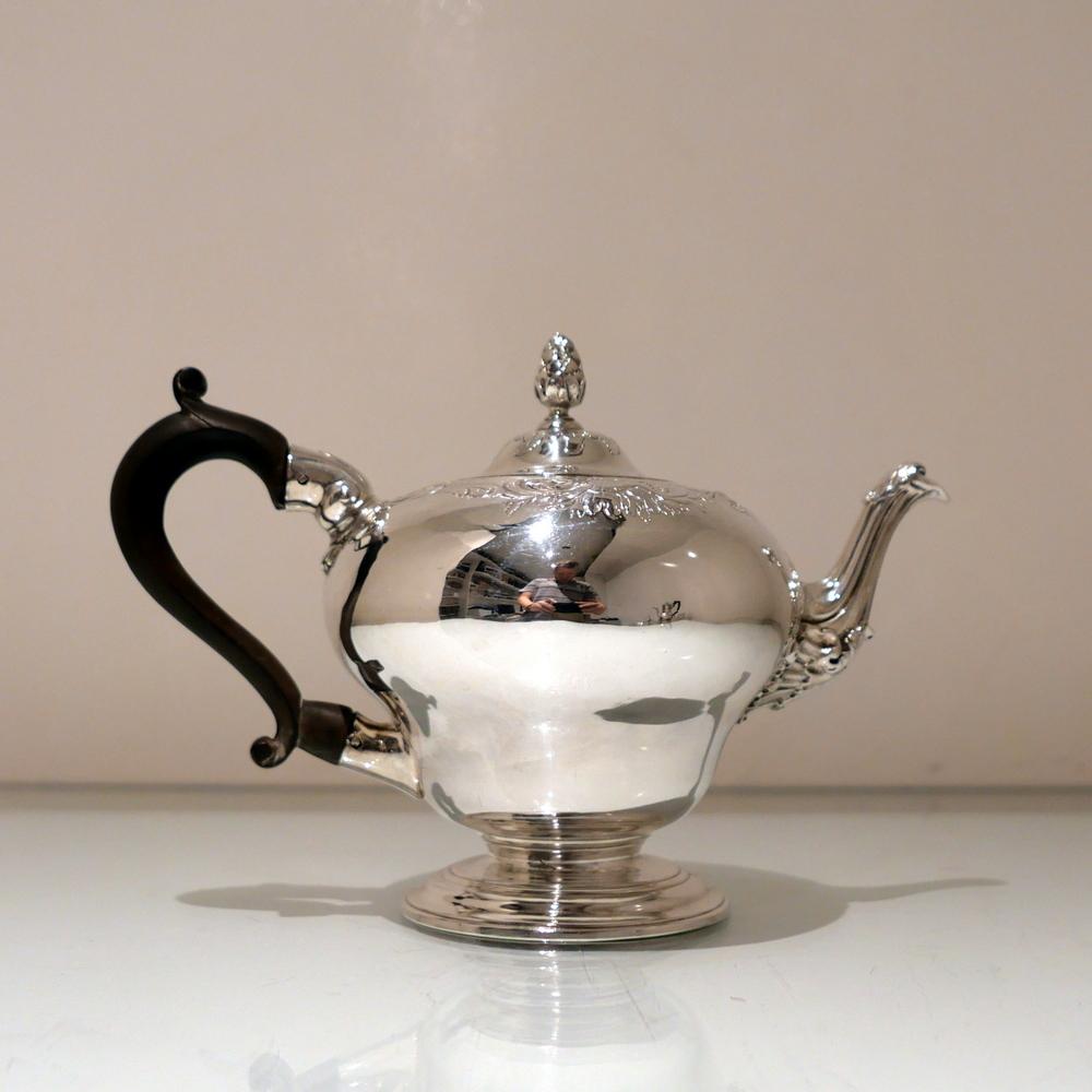 Rococo 18th Century Antique George II Sterling Silver Teapot London 1749 Thomas Whipham For Sale