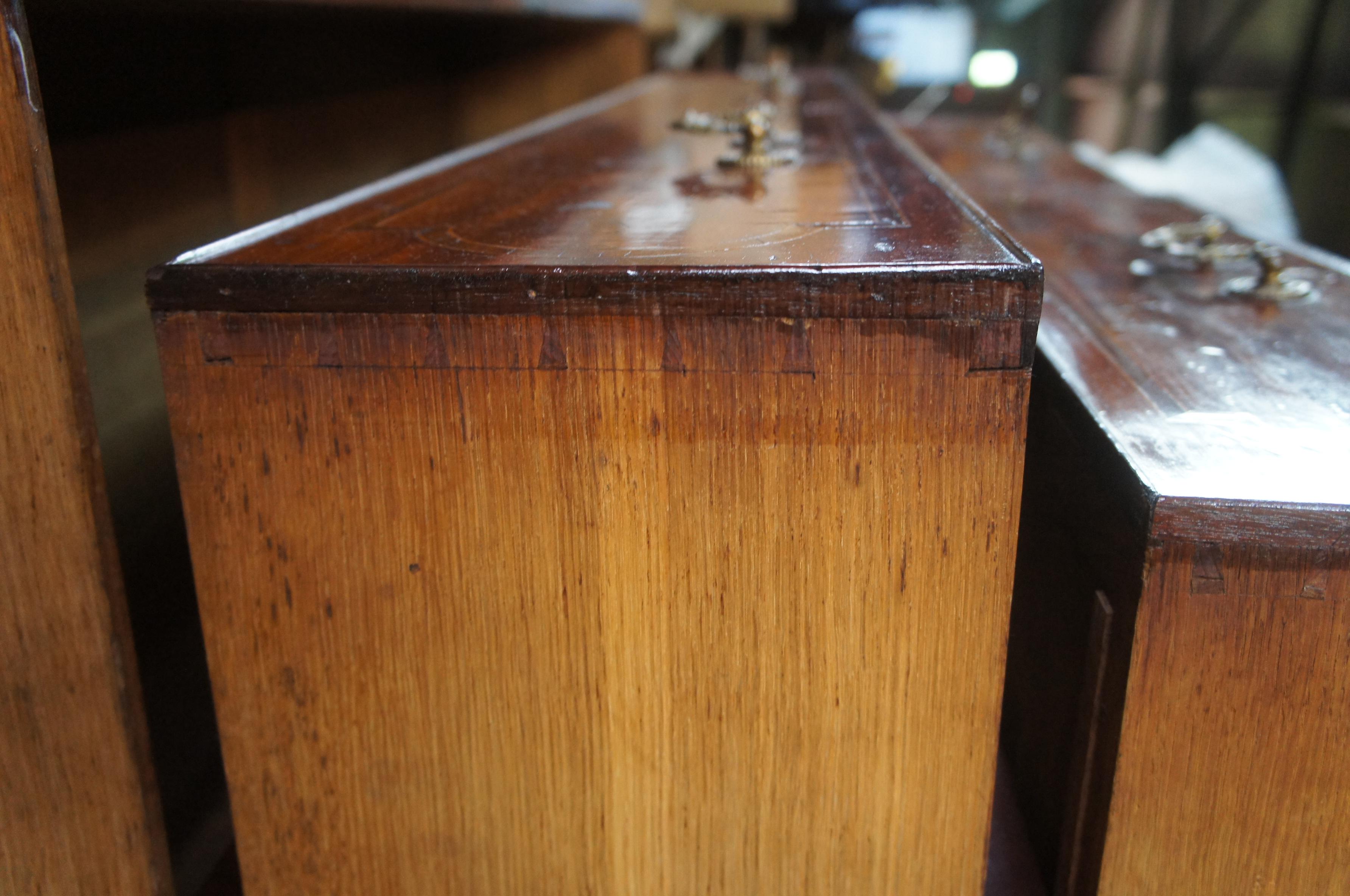 18th Century Antique George III Mahogany Burl Breakfront China Cabinet Bookcase 2