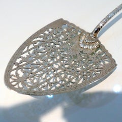 18th Century Antique George III Sterling Silver Fish Slice London 1772 W Plummer