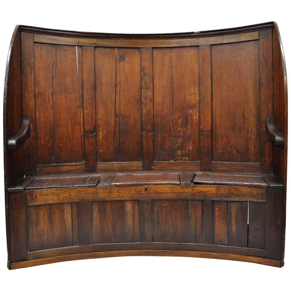 19th Century Antique American Colonial Spindle Back Pine Wood 8 Leg ...